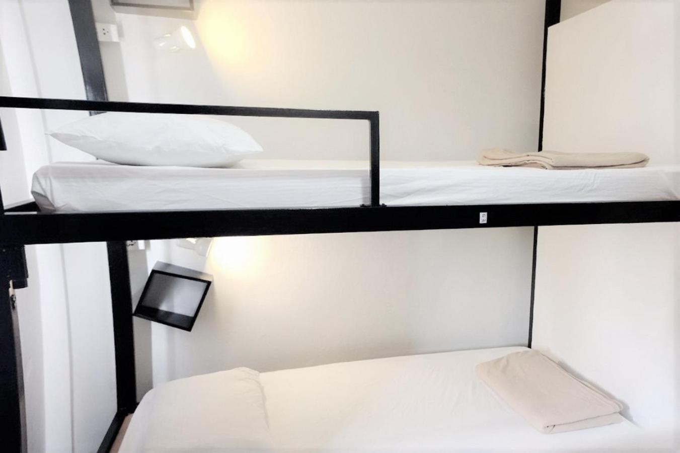 Bed in 10-Bed Mixed Dormitory Room photo 3