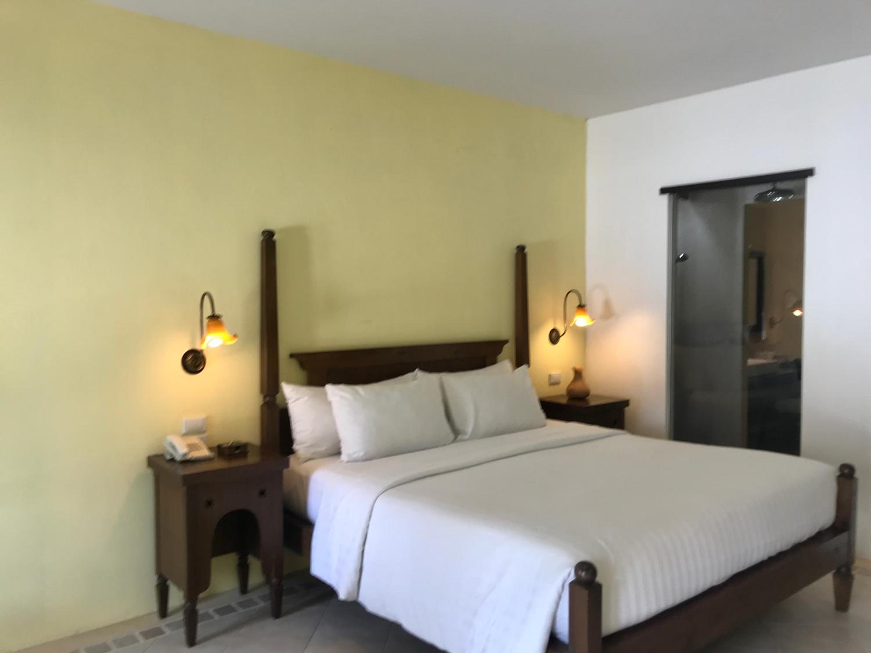 Deluxe King Room photo 1