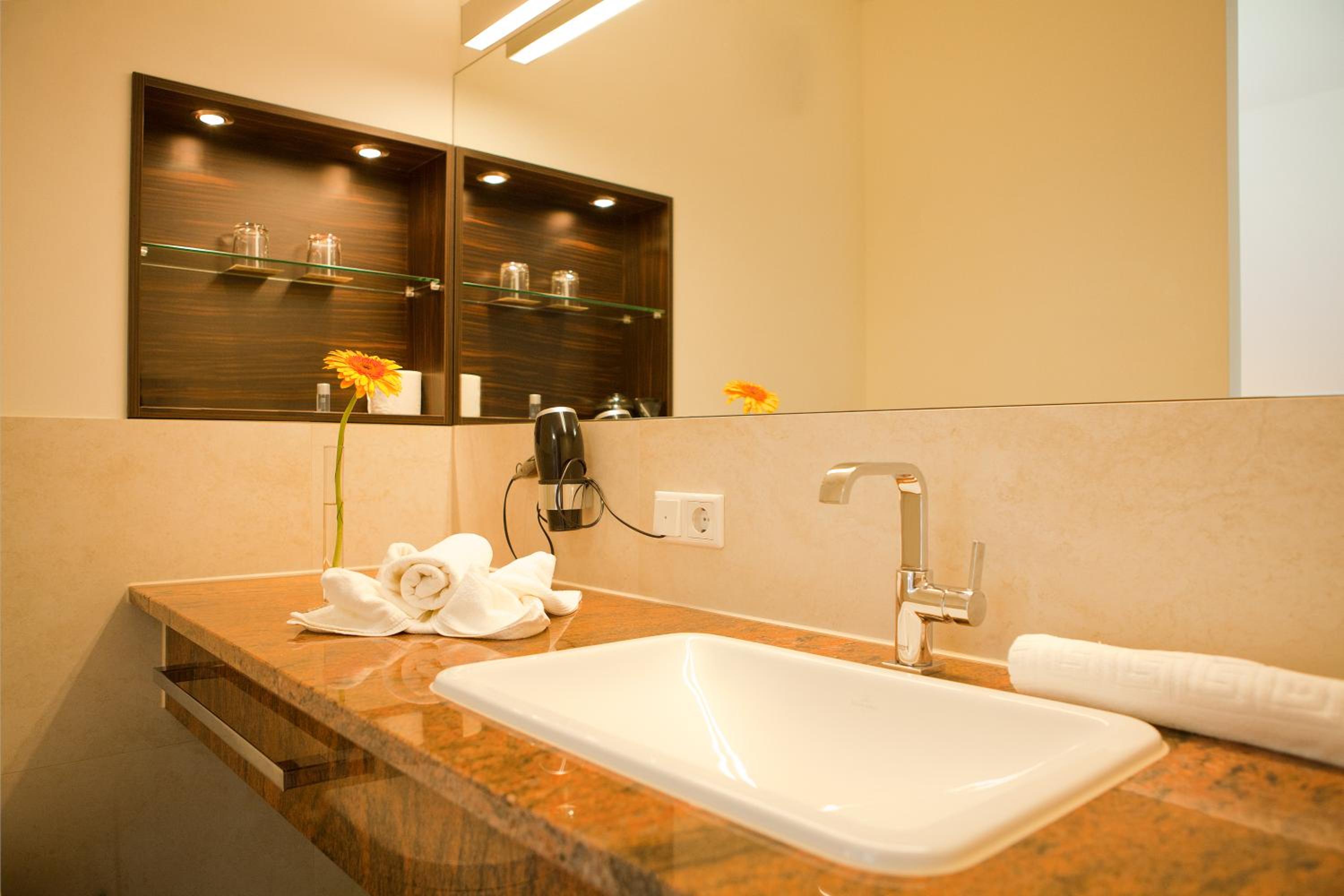 Basic Double Room - Photo 4