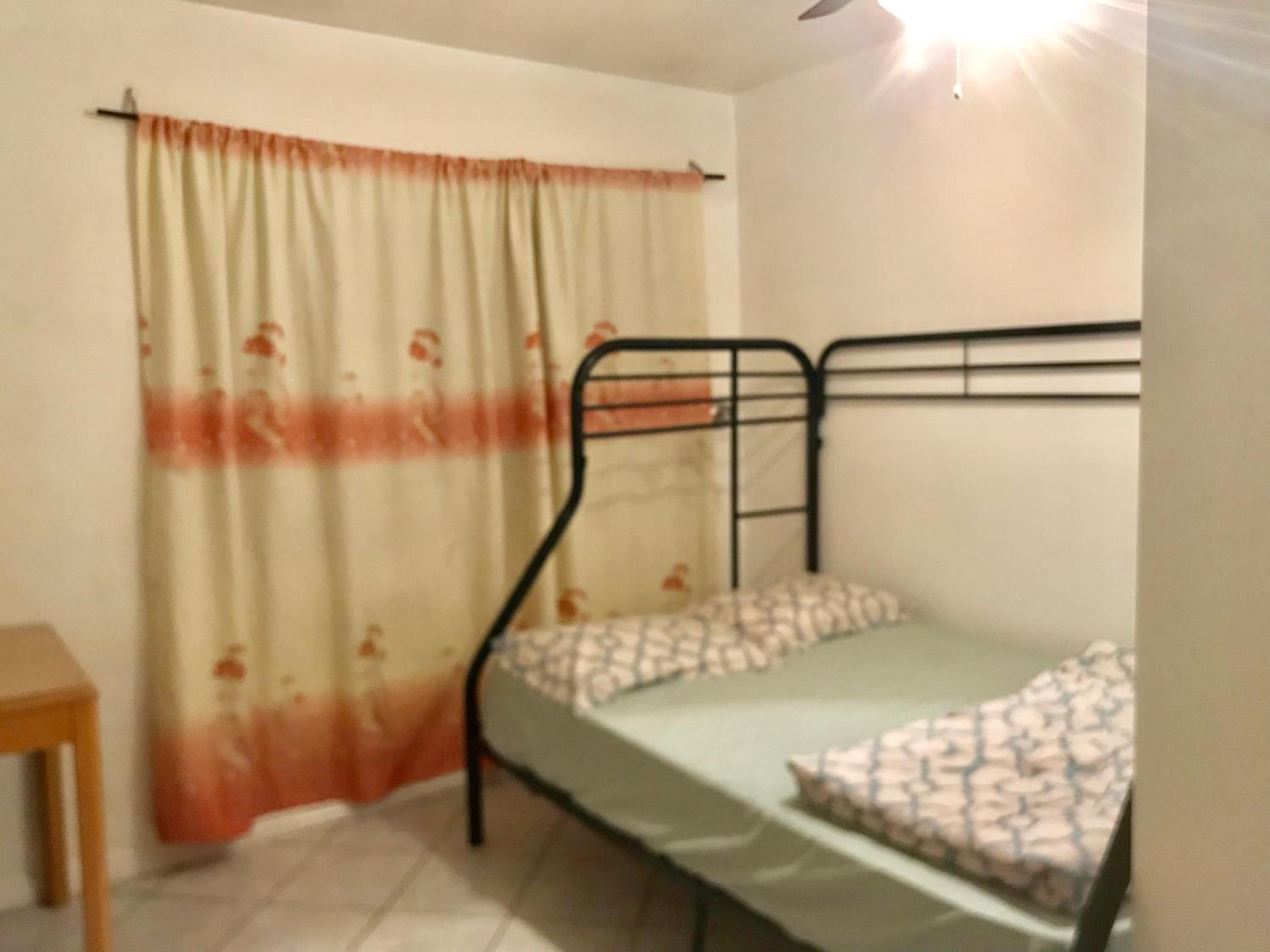 Double Room with Shared Bathroom photo 1