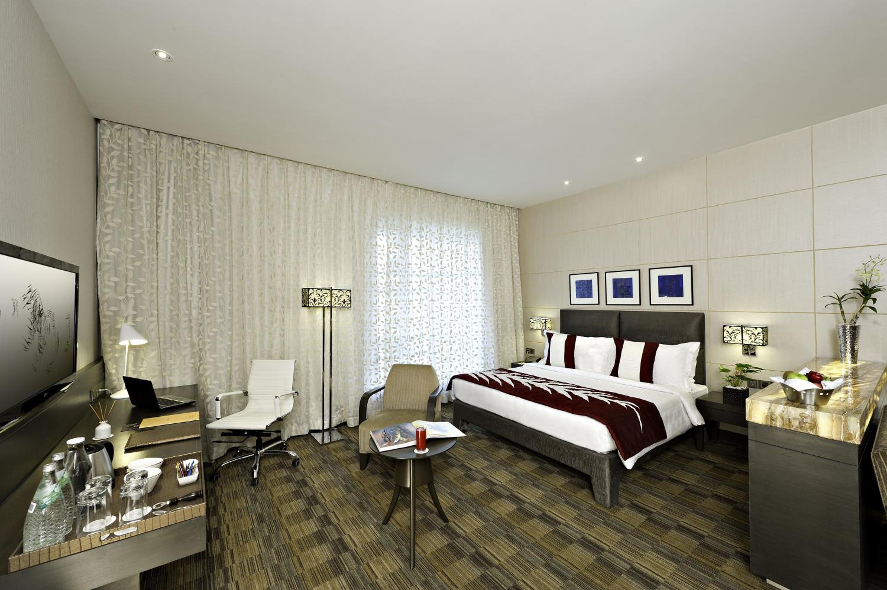 Hazel Suite - Photo 4