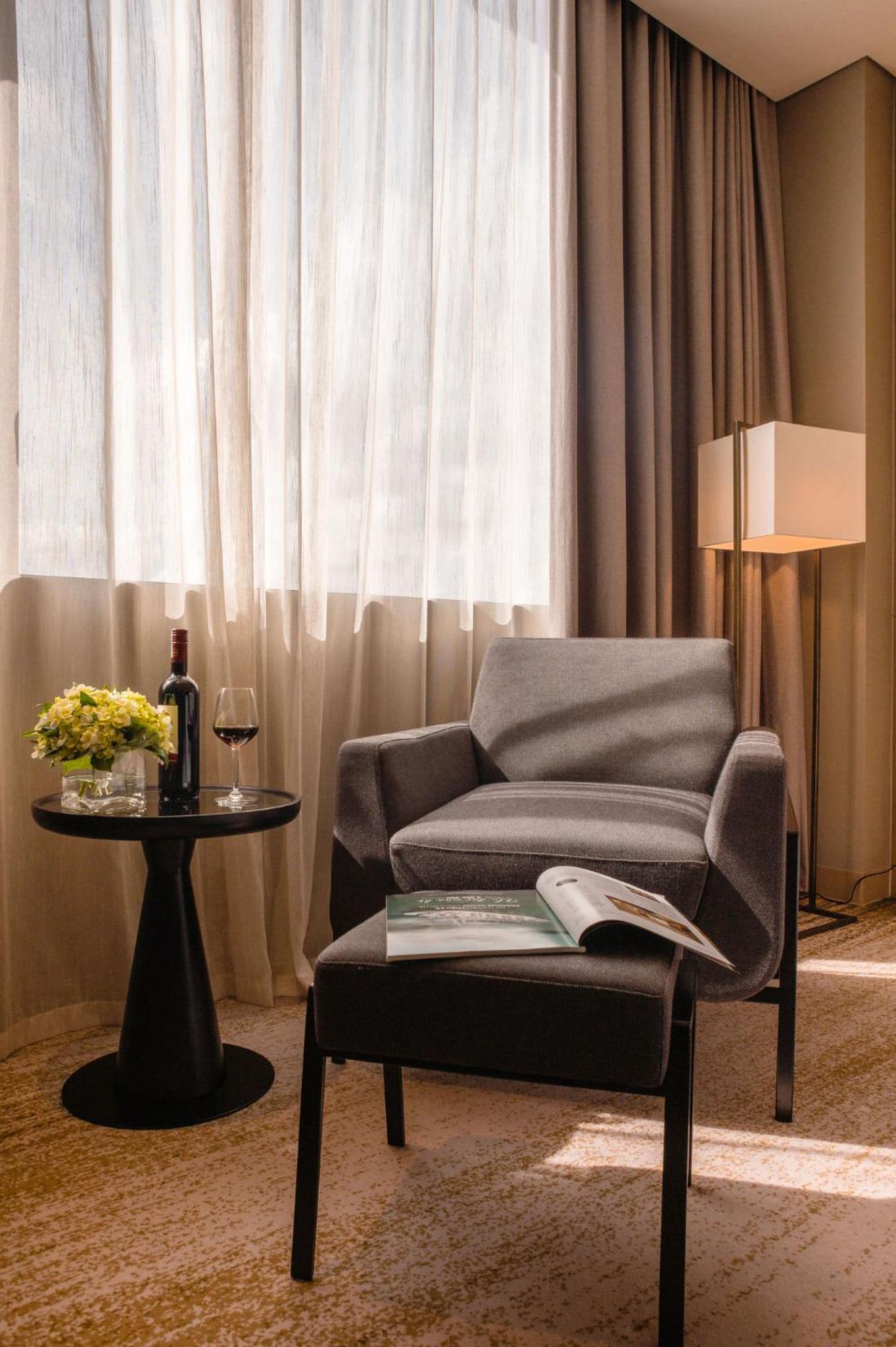 Suite King Room - Photo 2