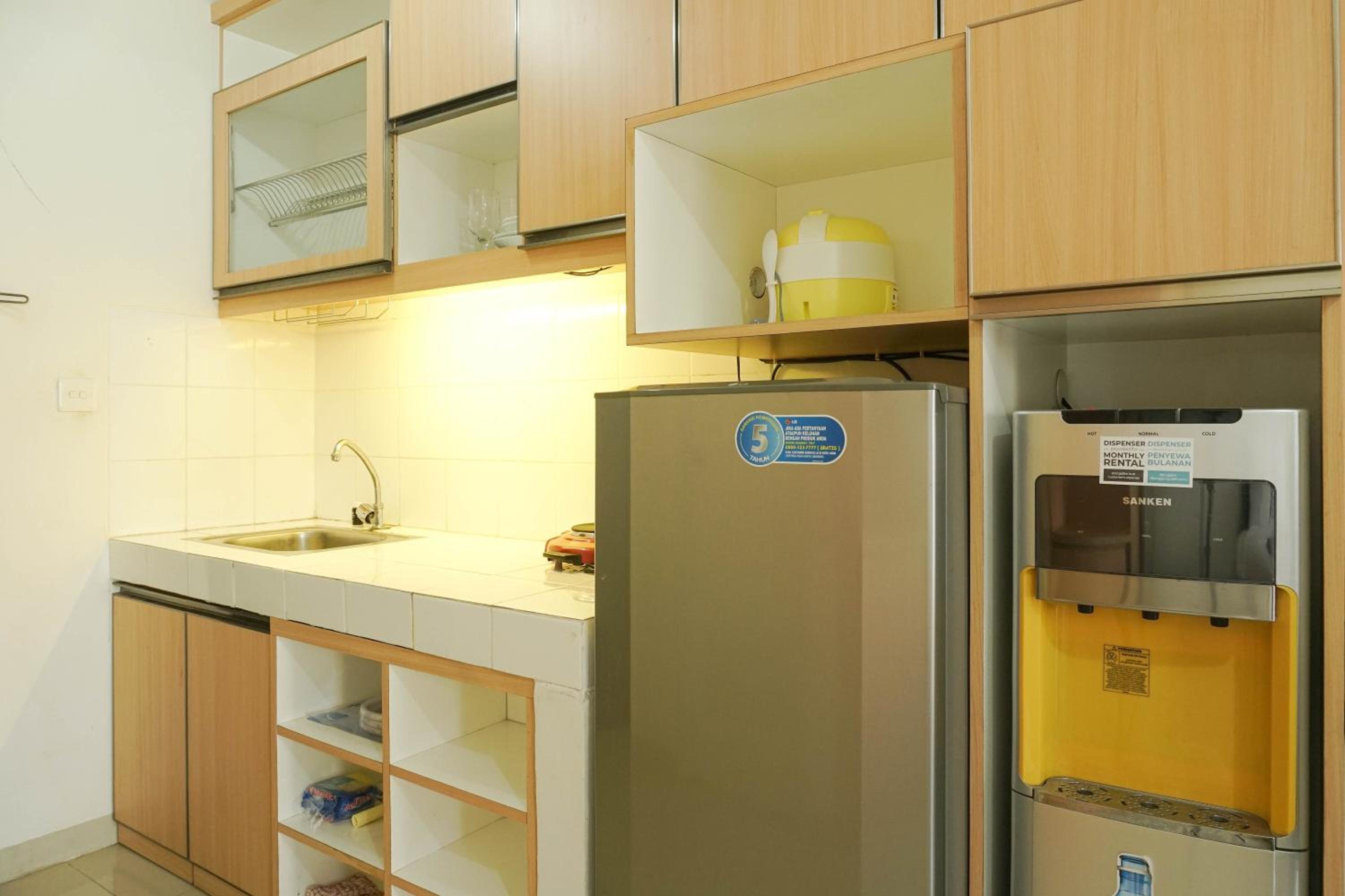 Studio Apartment photo 2