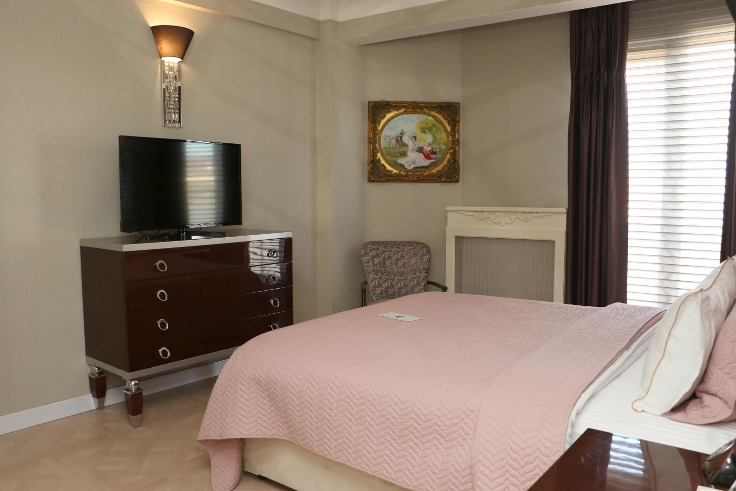 King Suite with Sea View - Photo 1