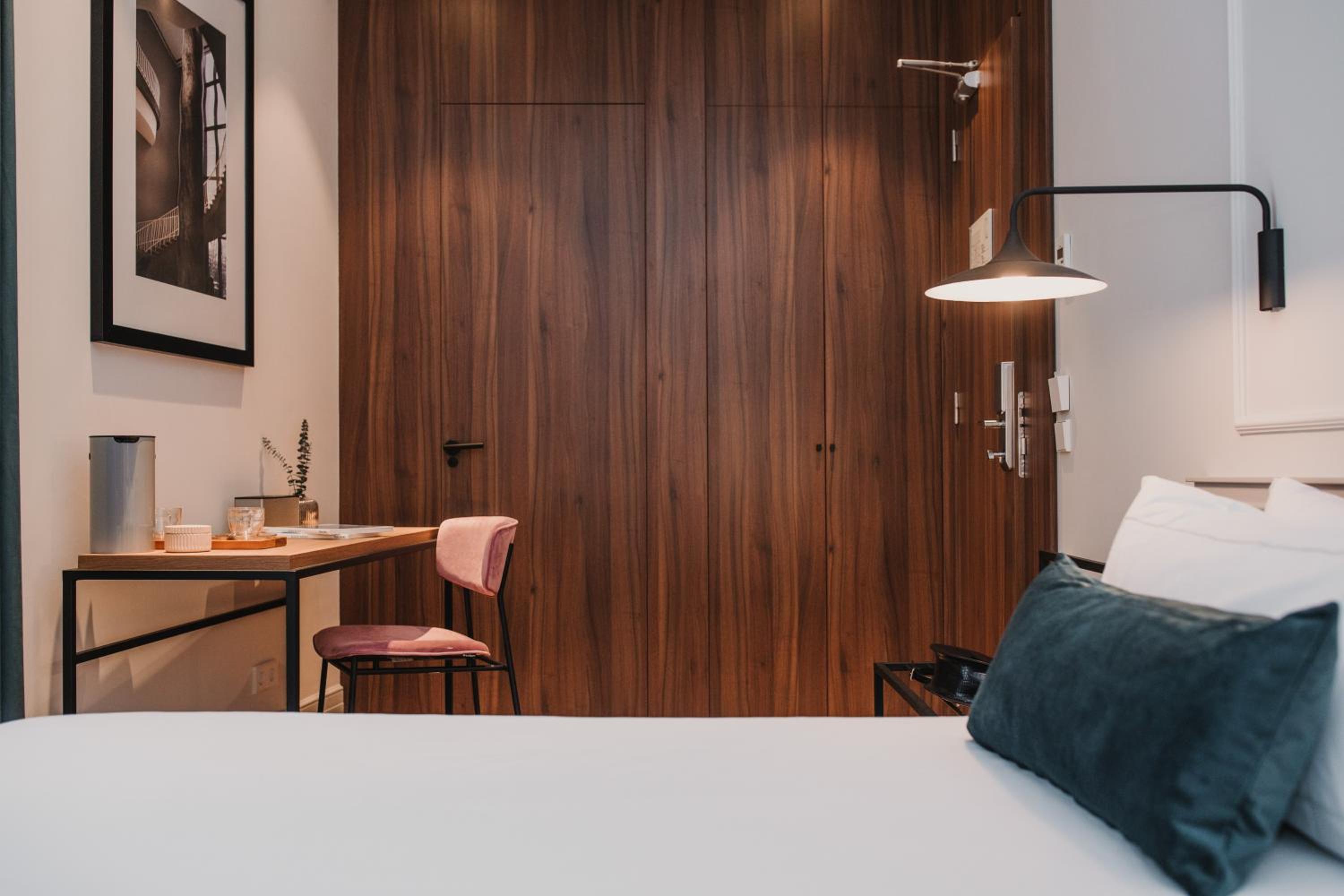 Triple Room - Photo 11
