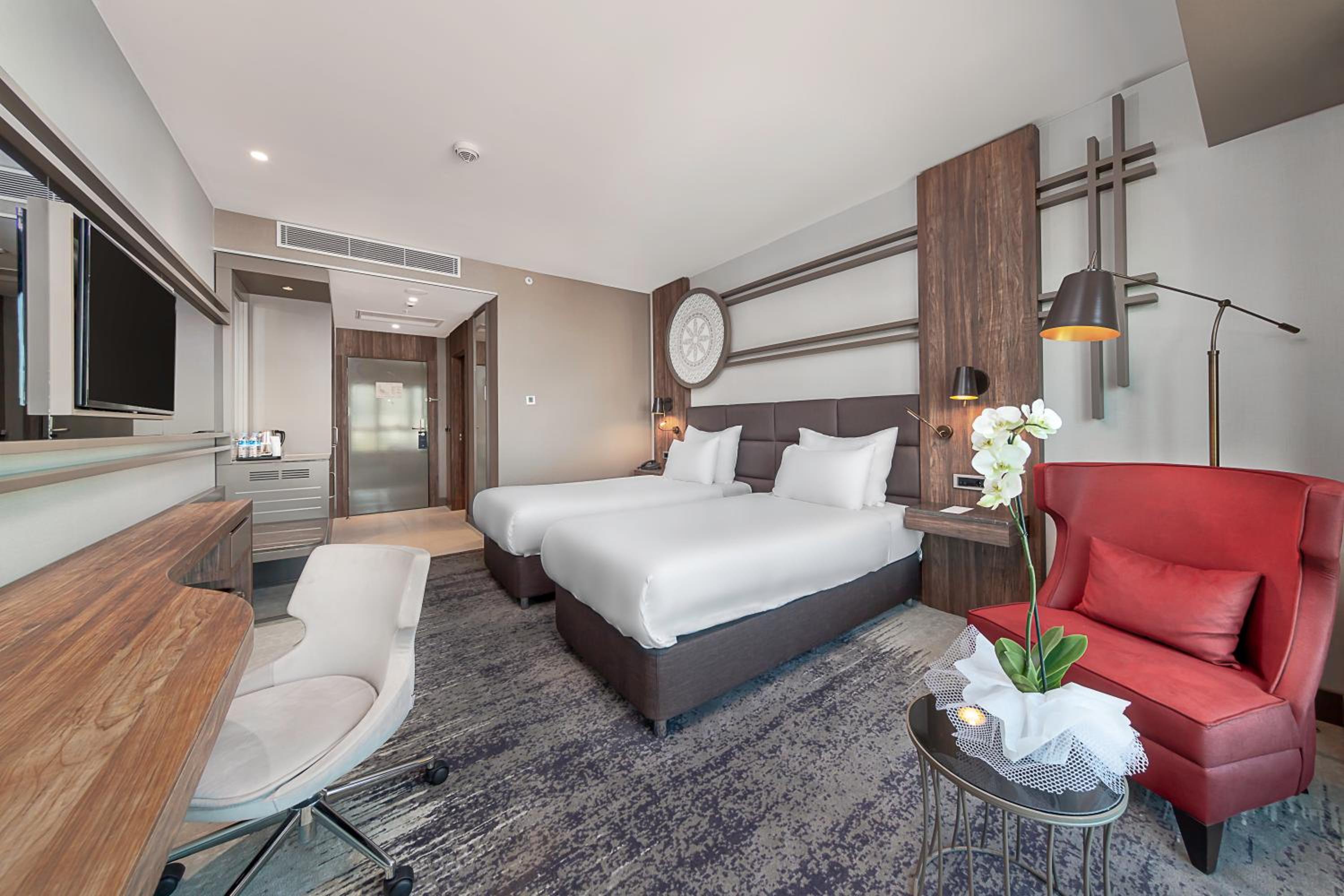 Superior King Room