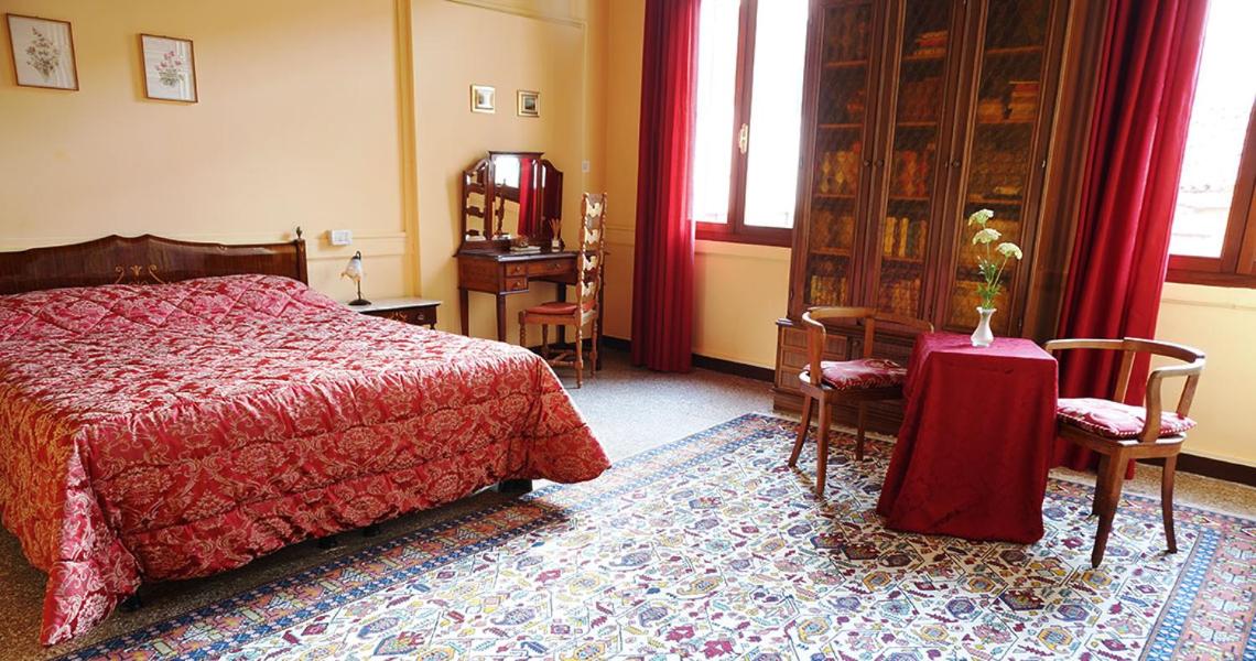 Double or Twin Room with Private External Bathroom photo 1