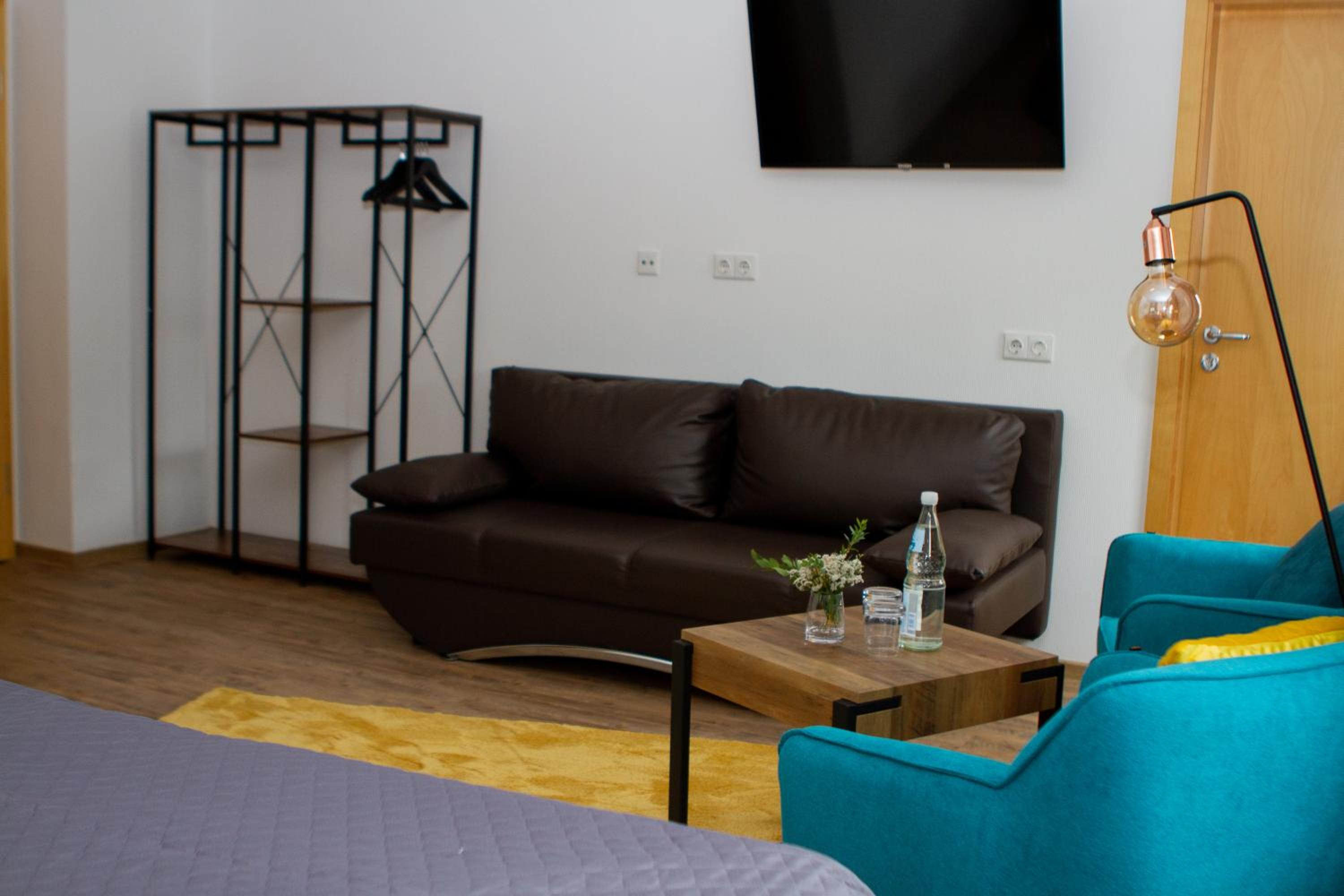 Family Room photo 3