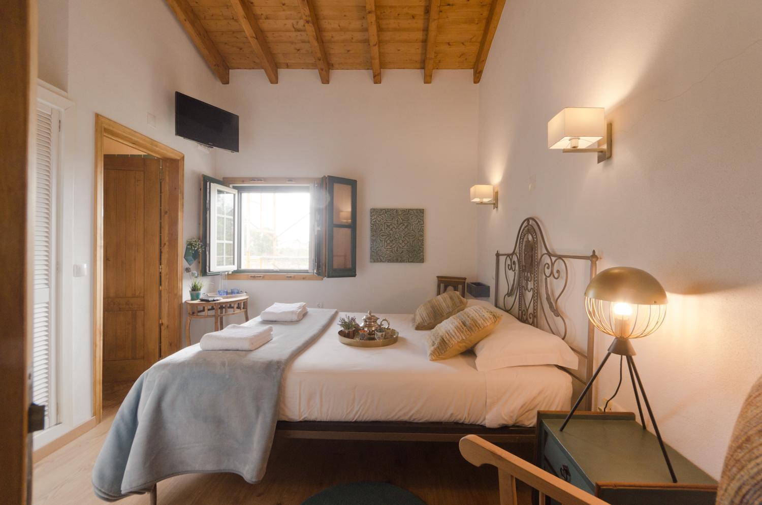 Double Room with Private Bathroom photo 1