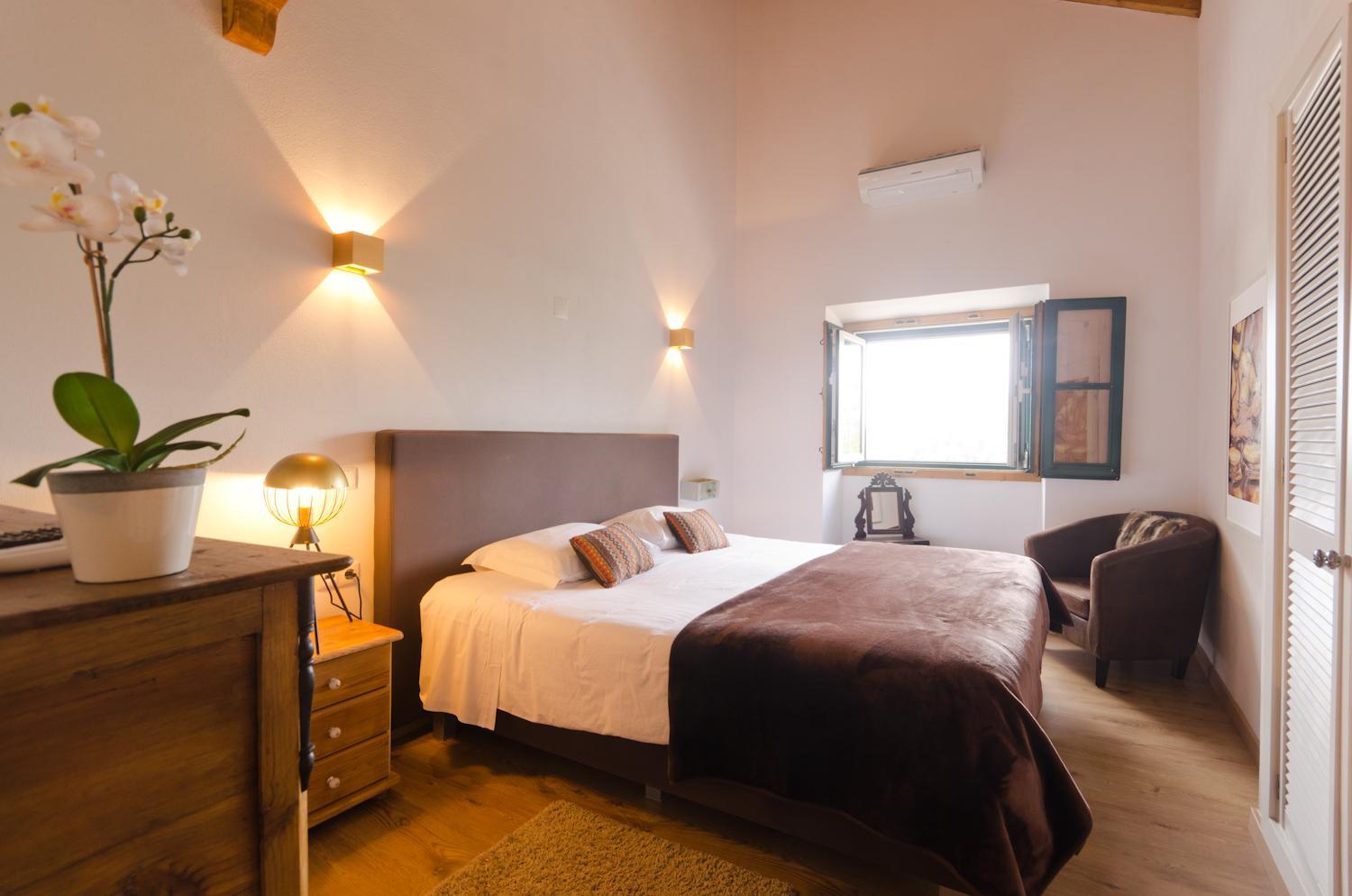 Double or Twin Room with Private Bathroom photo 1