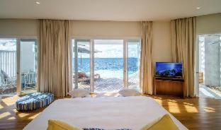 Quarto #119460230