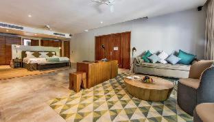 Quarto #119460237