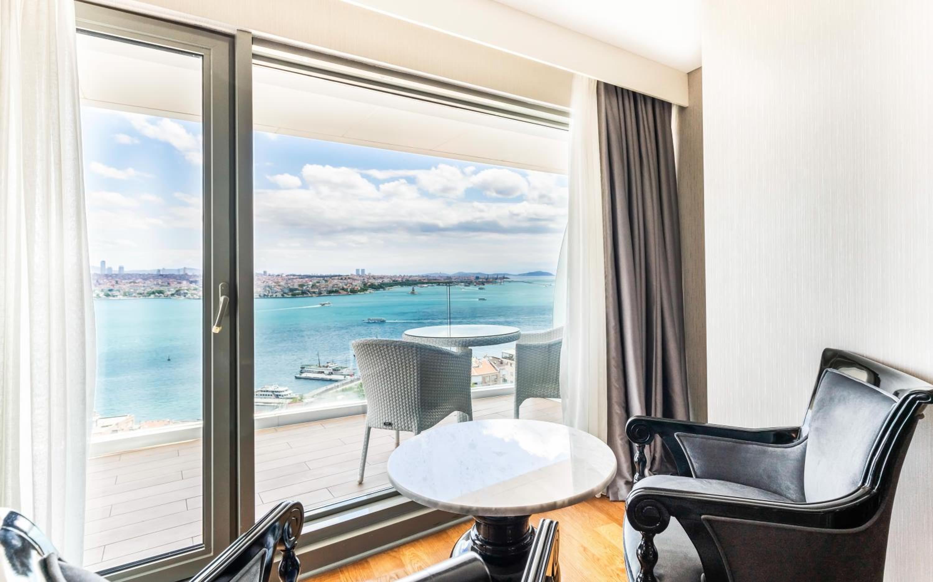 Royal Bosphorus View Suite with Balcony photo 3