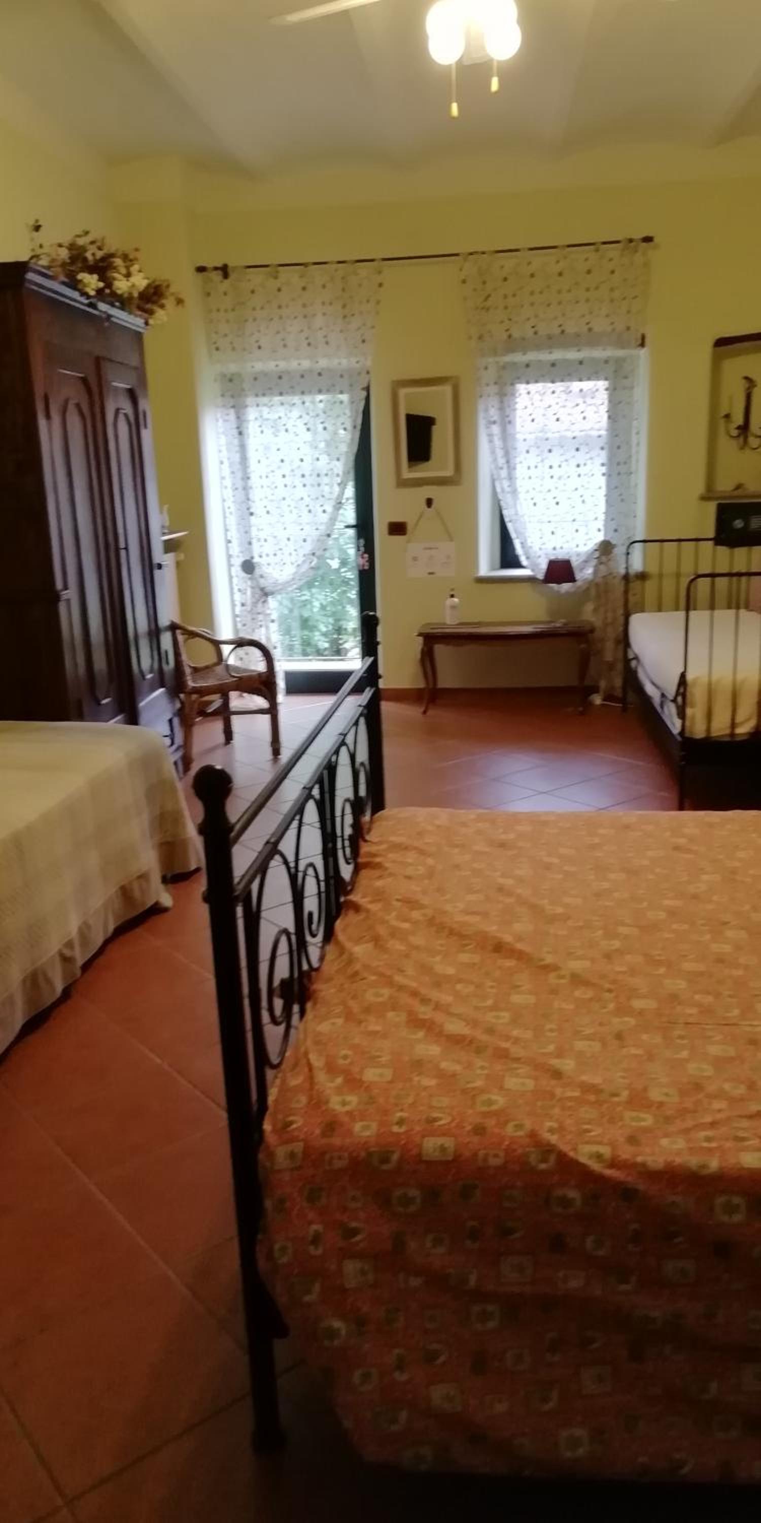 Quadruple Room with Balcony photo 3
