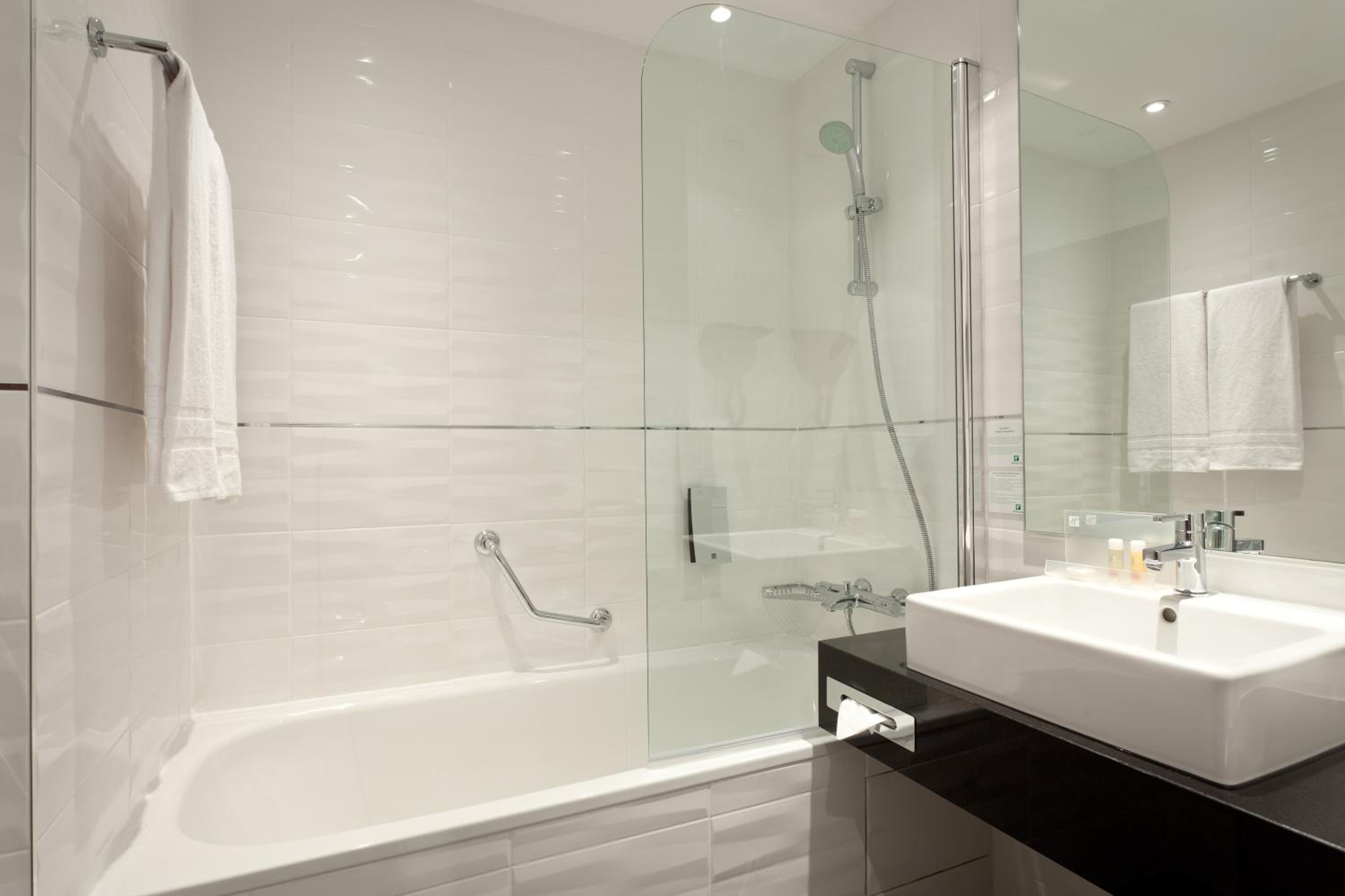 Standard Room - Photo 2