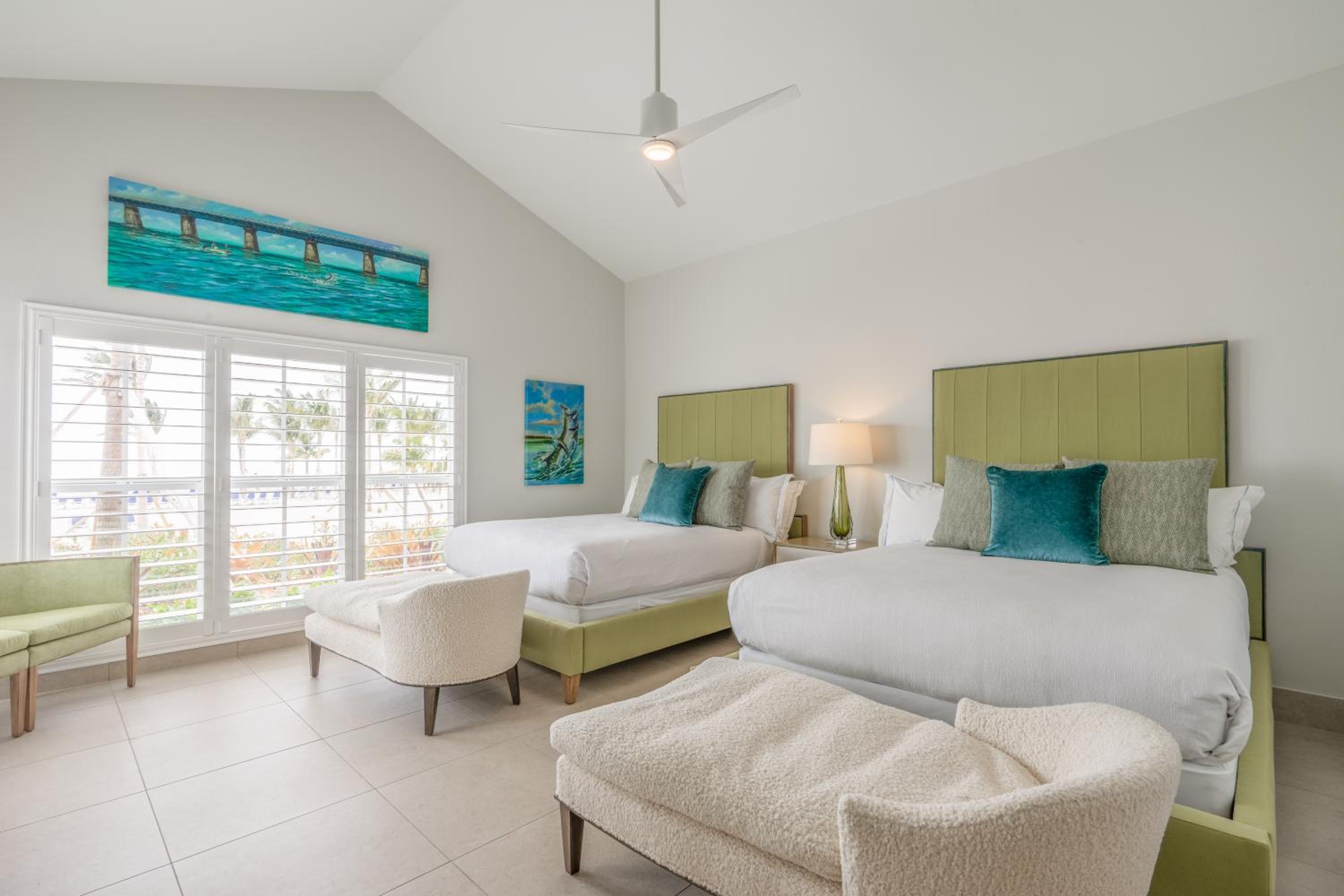 2 Queen Beds, Jr. Suite Sable Oceanfront - Photo 4