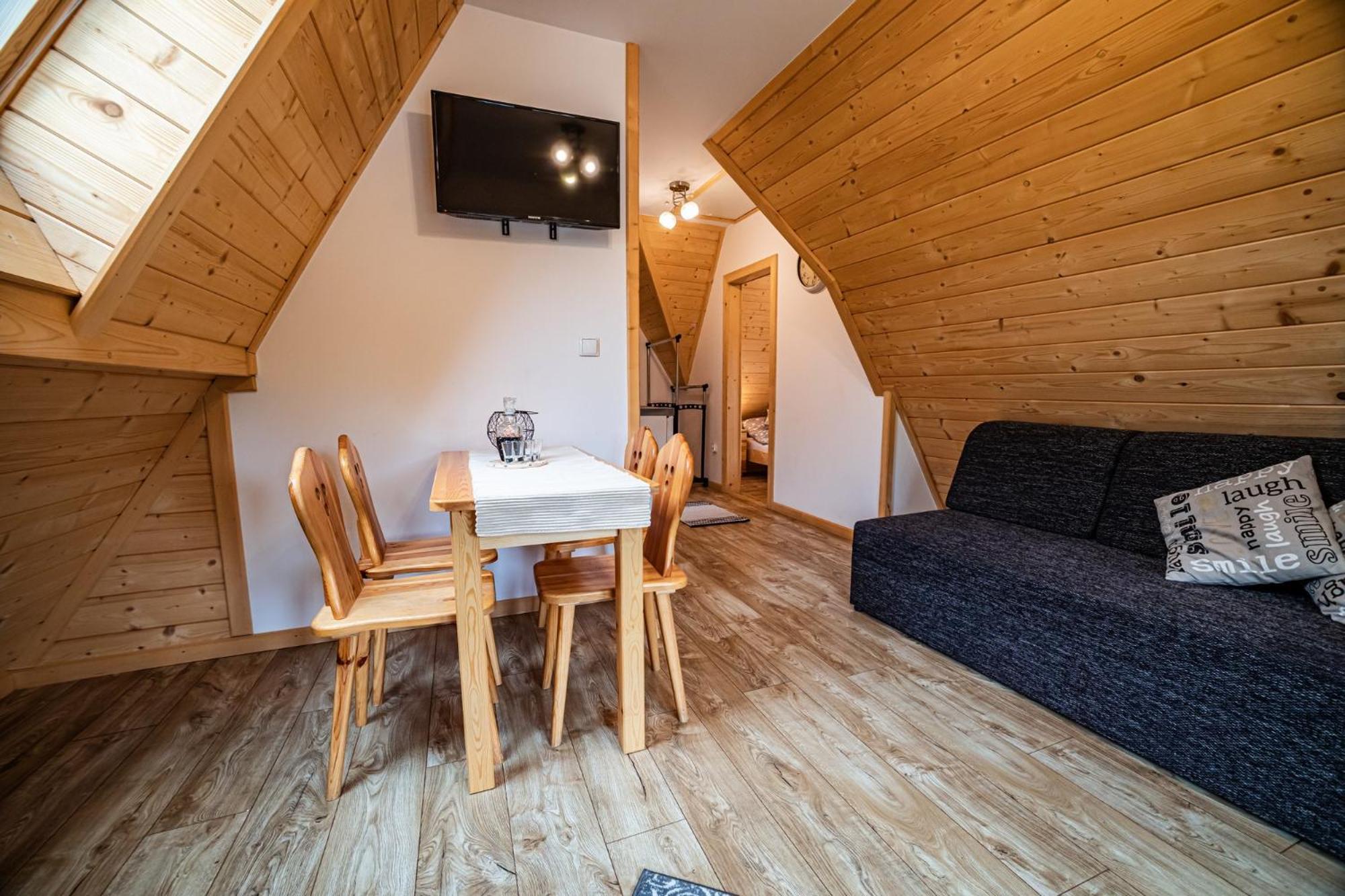 One-Bedroom Apartment - Photo 15
