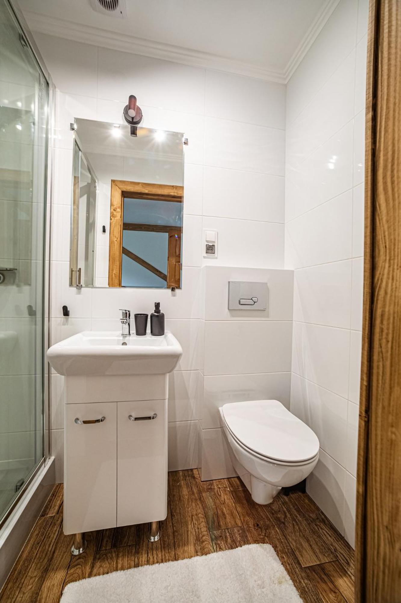 Apartment - Photo 2