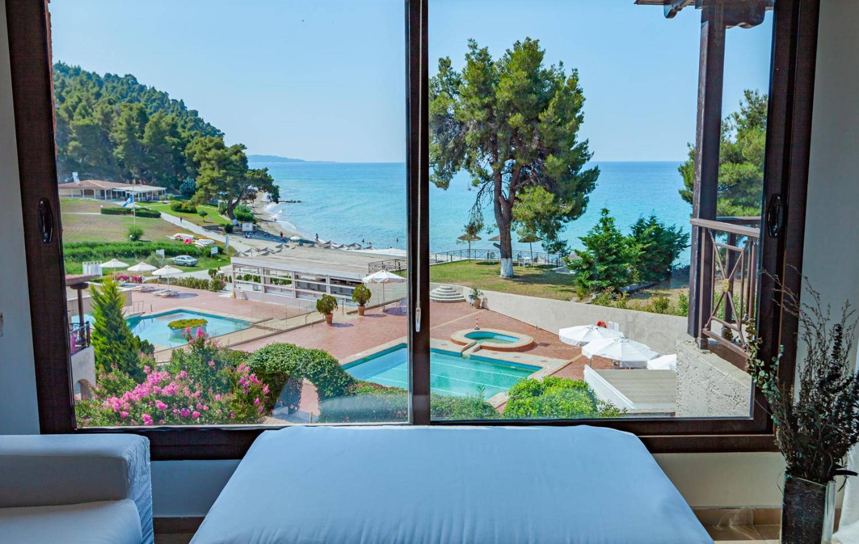 Junior  Sea Suite with Sea View