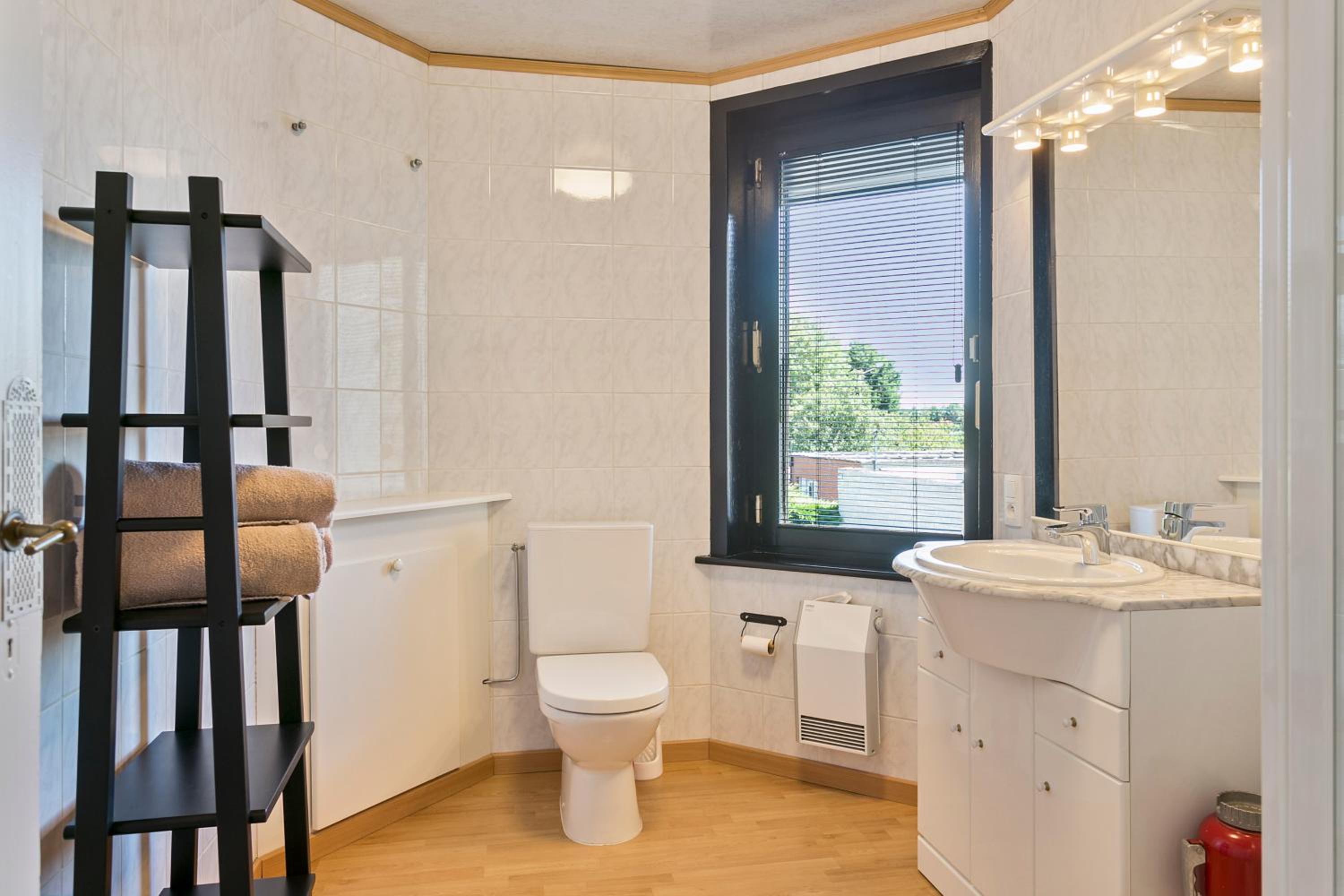Two-Bedroom House photo 2