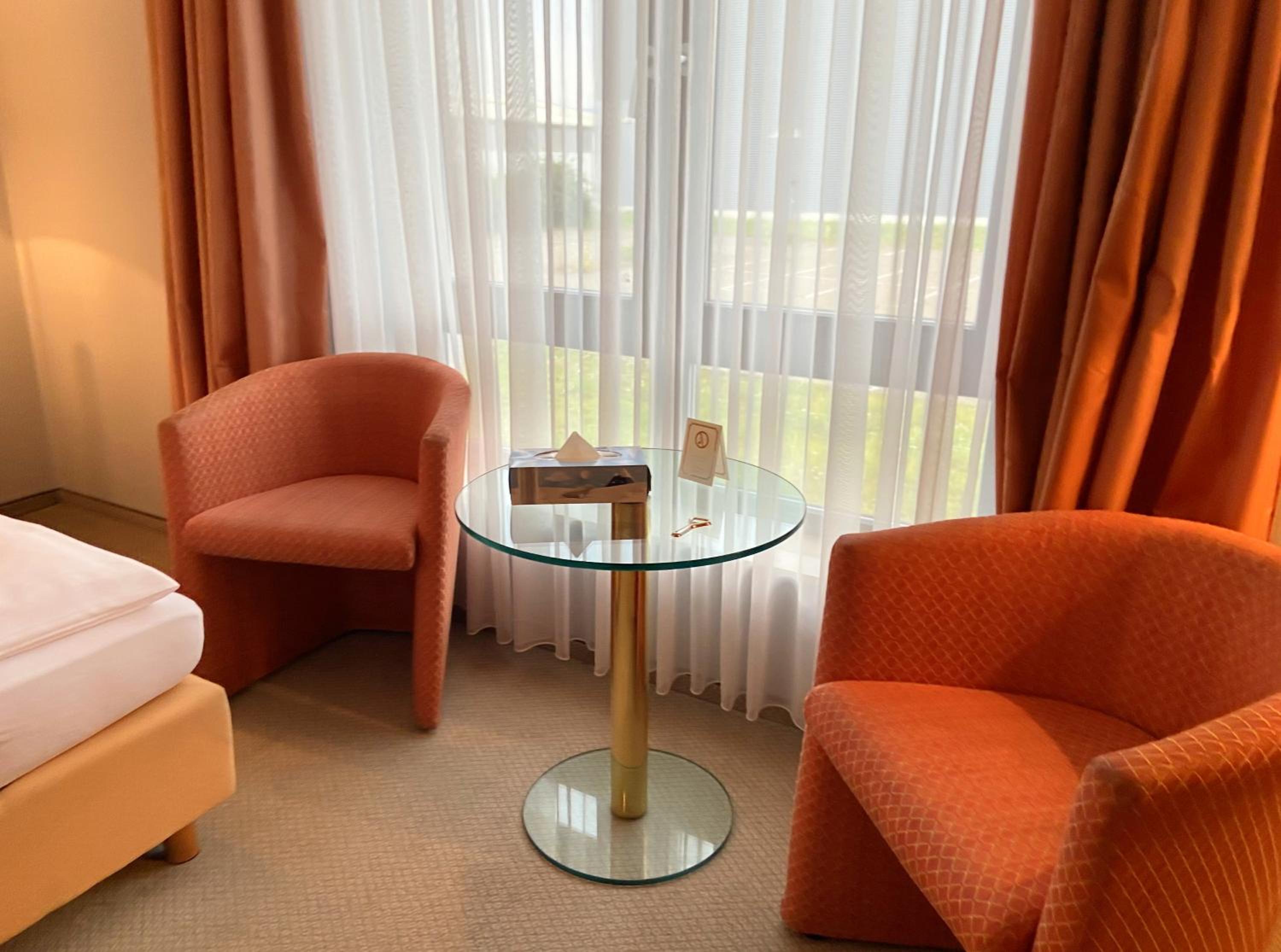Standard Double Room - Photo 5