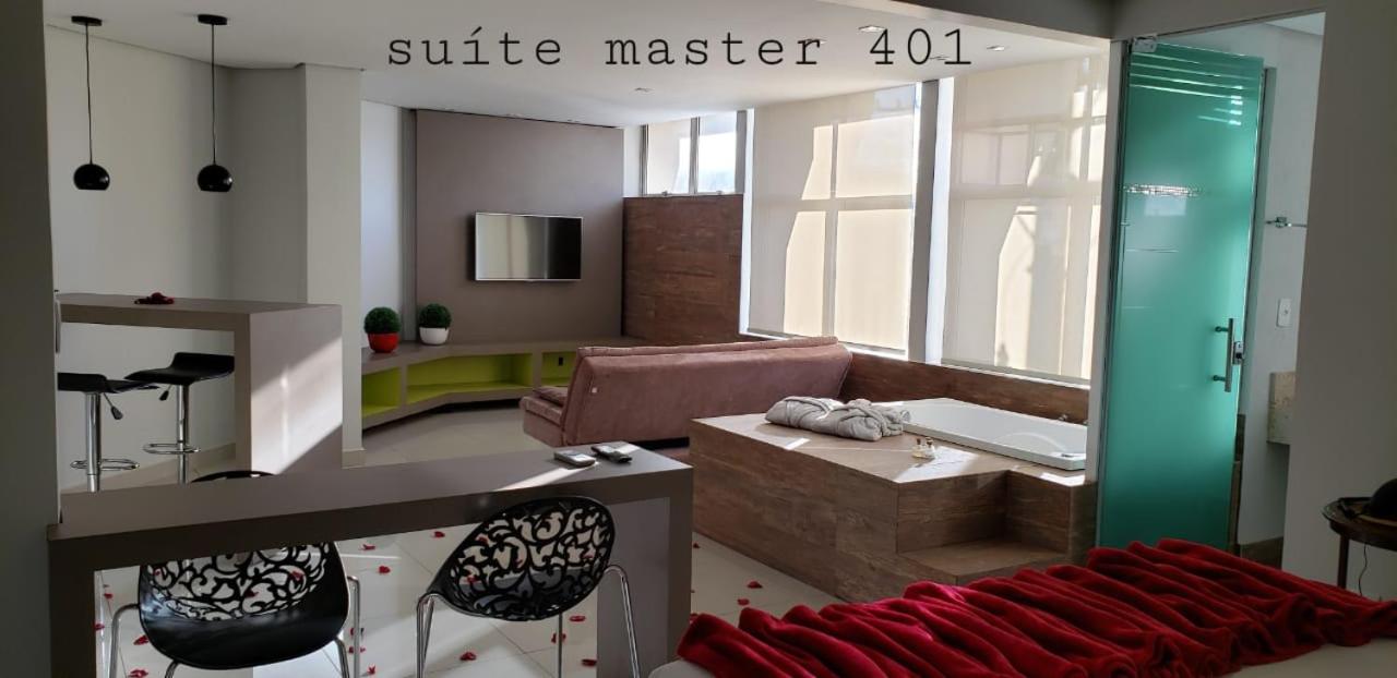 King Suite with Spa Bath photo 1