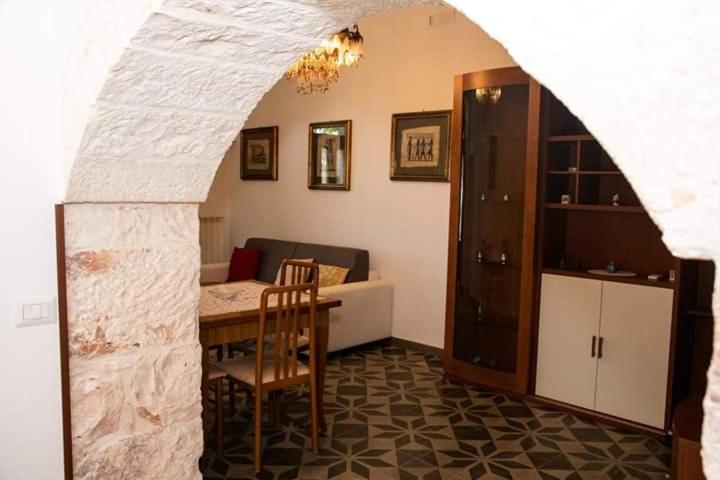 One-Bedroom House - Photo 1