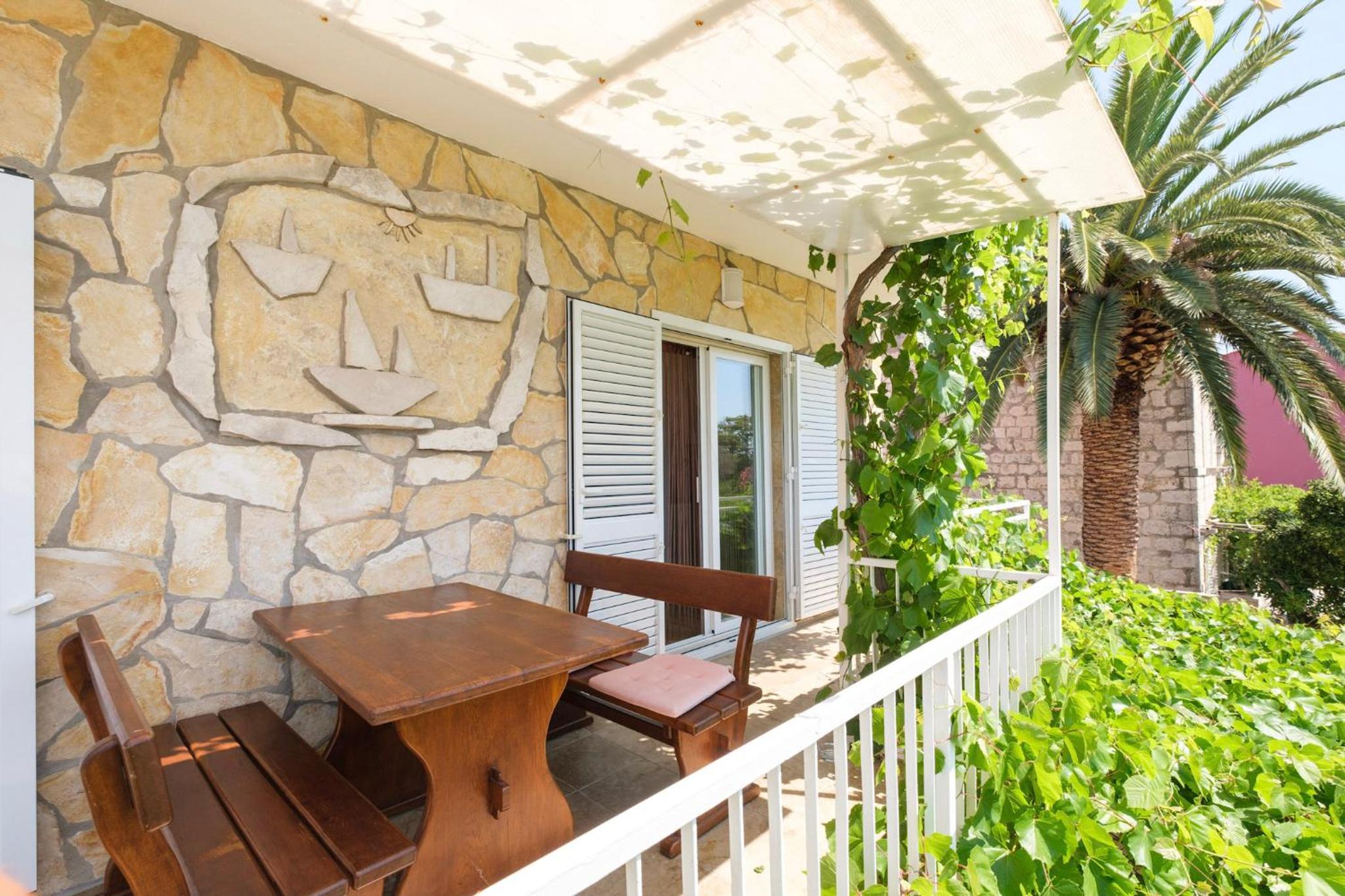 Apartment with Balcony photo 2