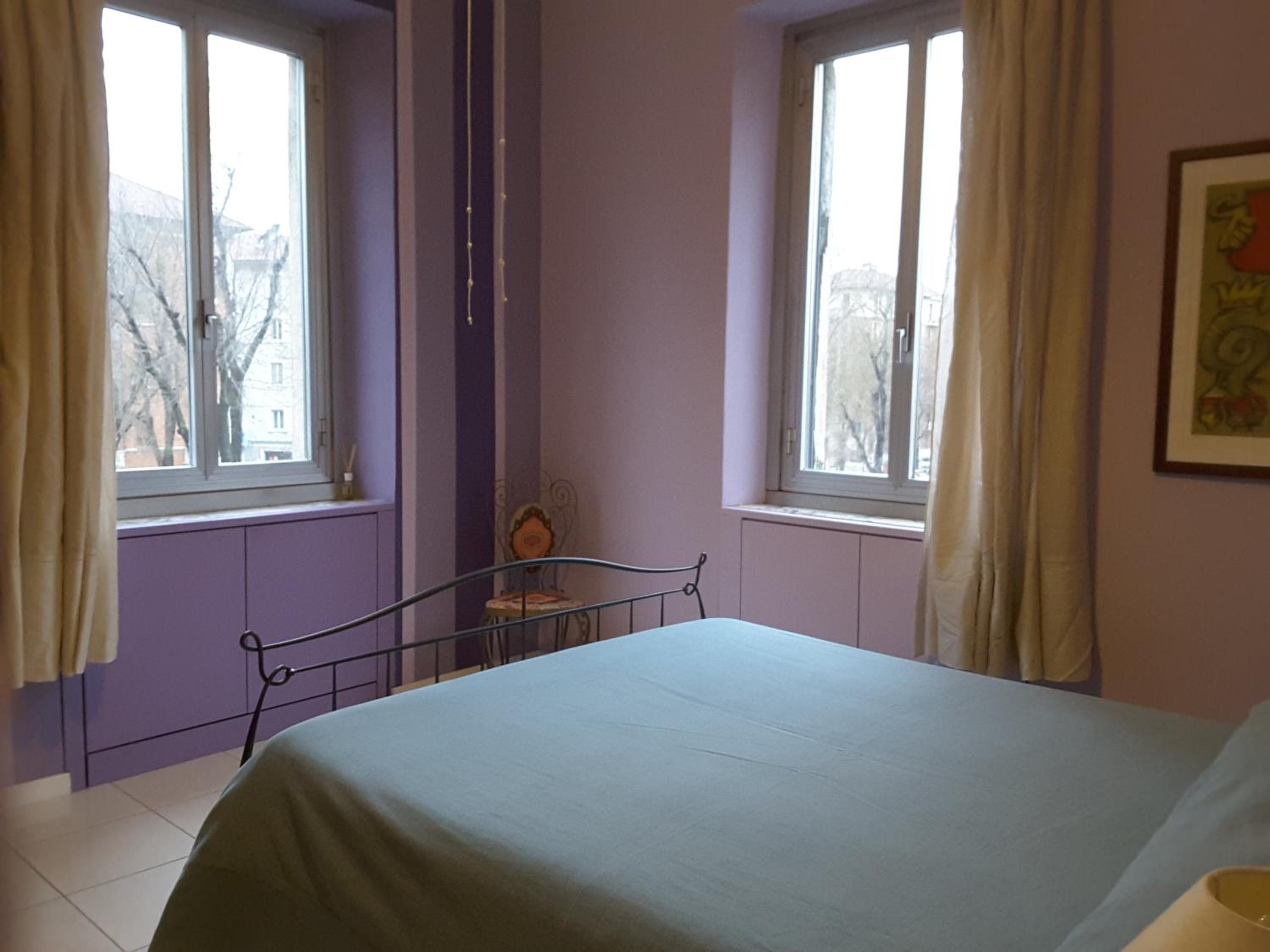 One-Bedroom Apartment - Photo 12