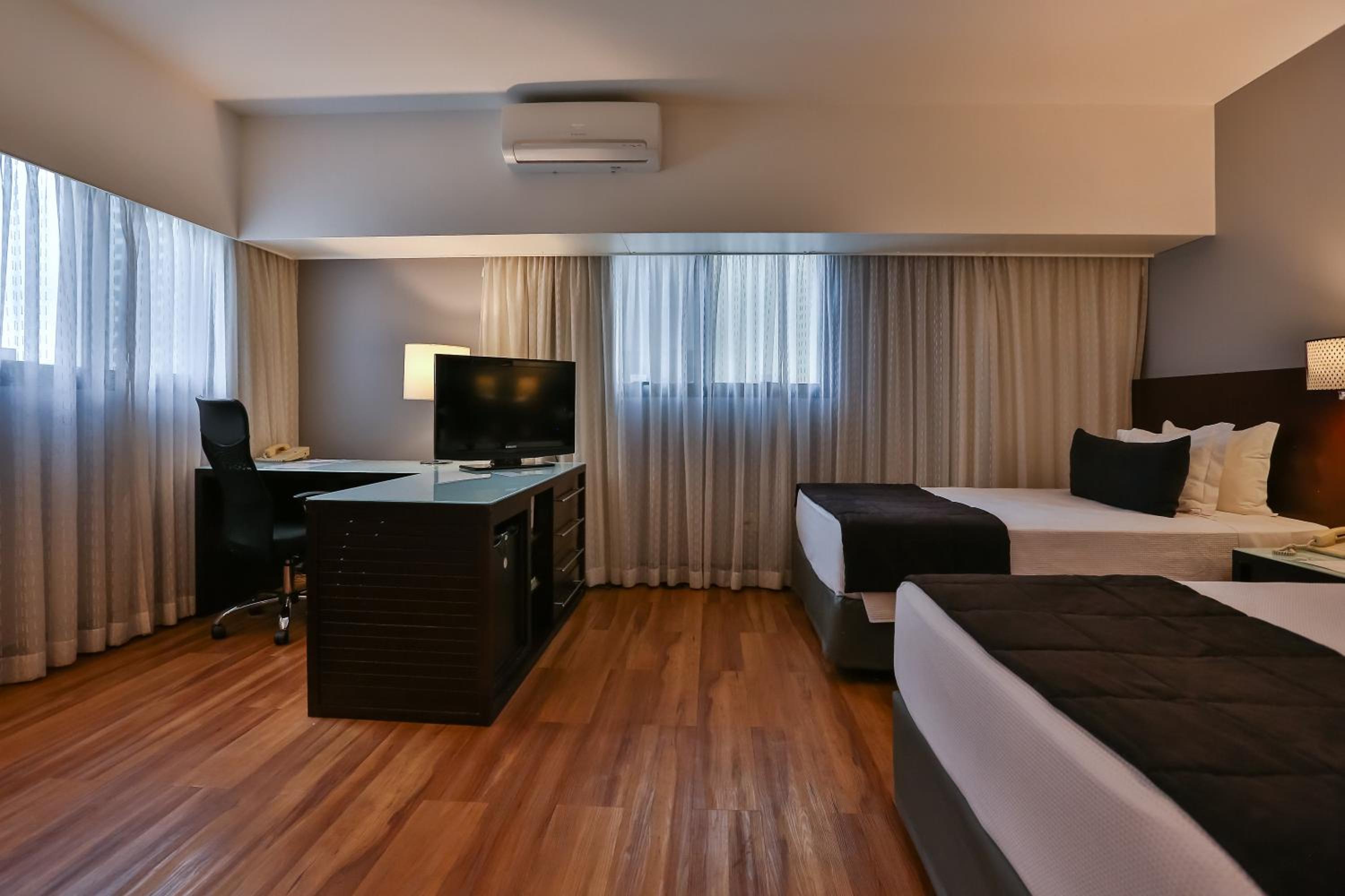 Deluxe Twin Room - Photo 3