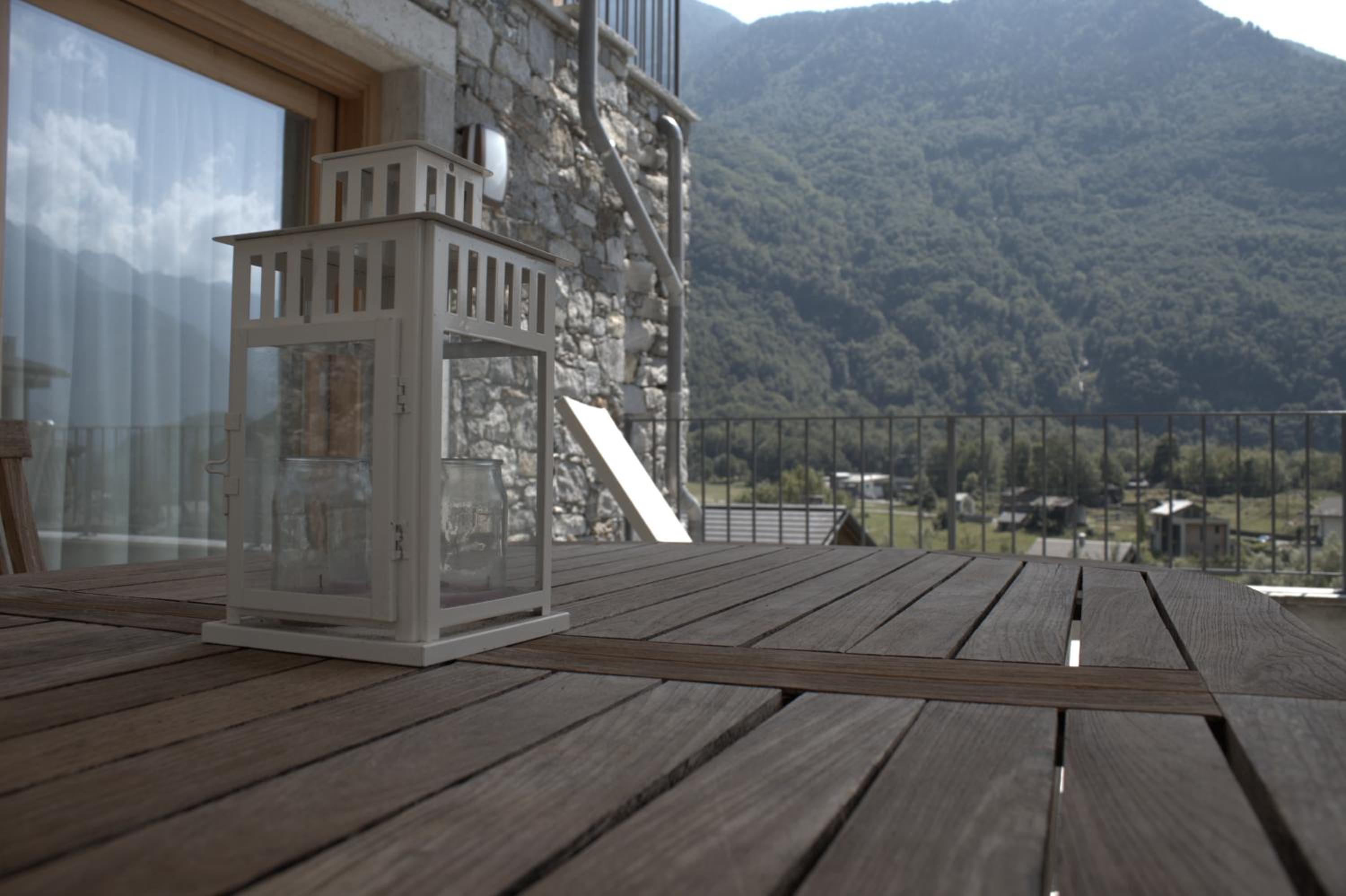 Queen Room with Balcony - Photo 3