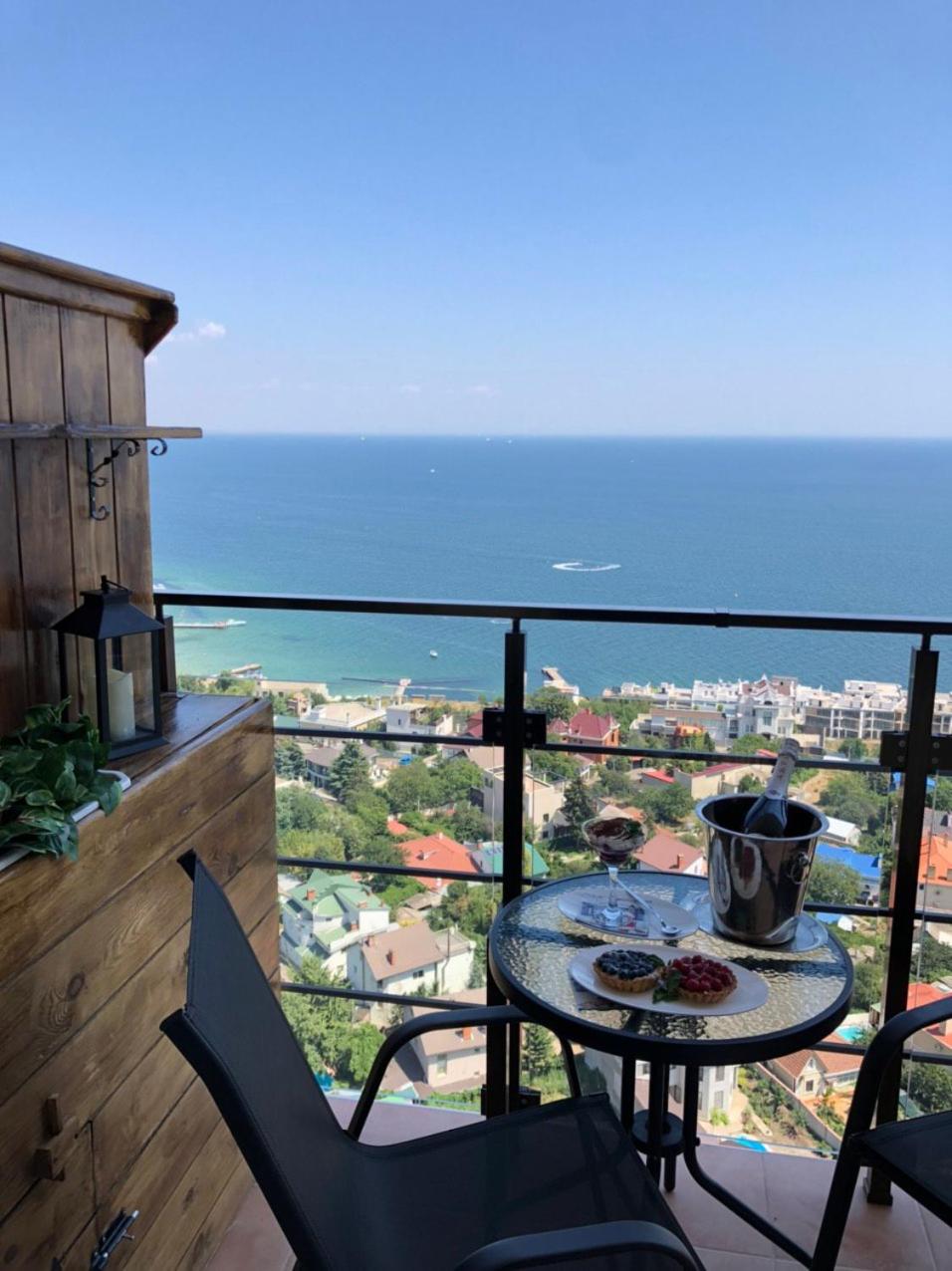 Studio Apartment with Sea View photo 1
