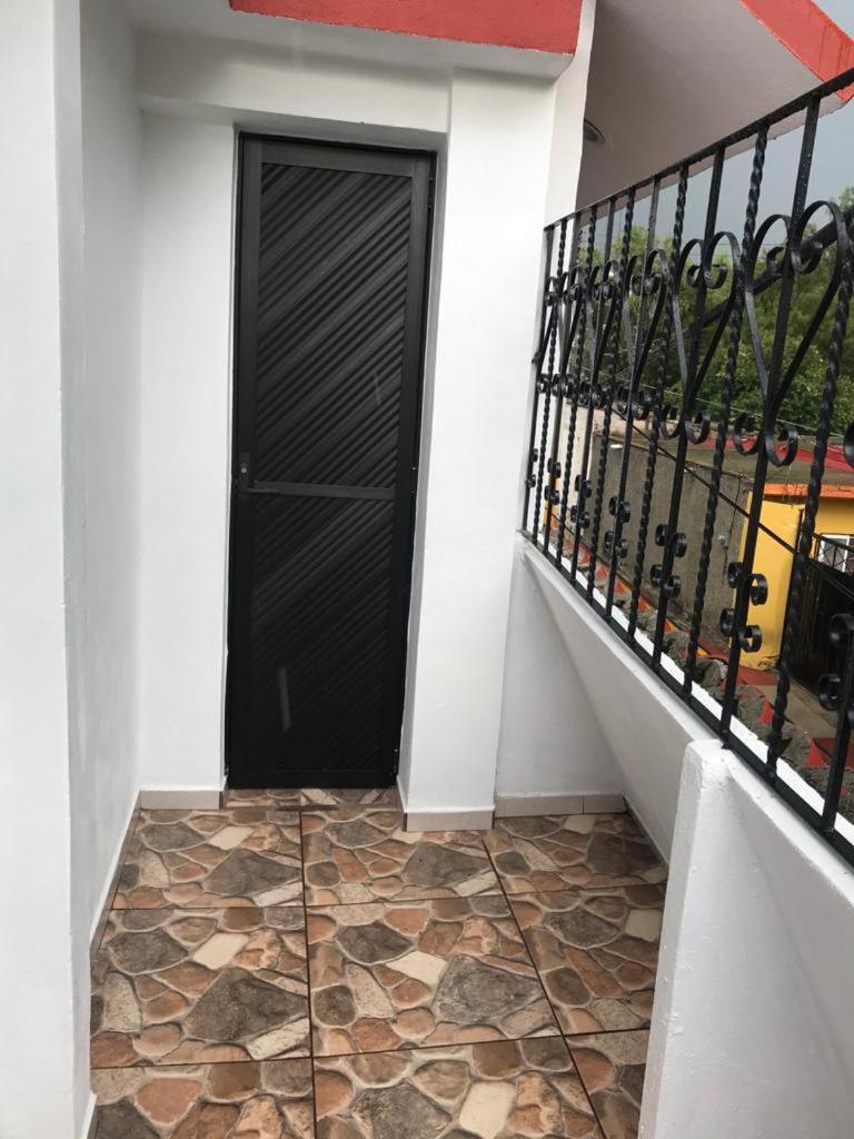 Deluxe Double Room with Balcony photo 3