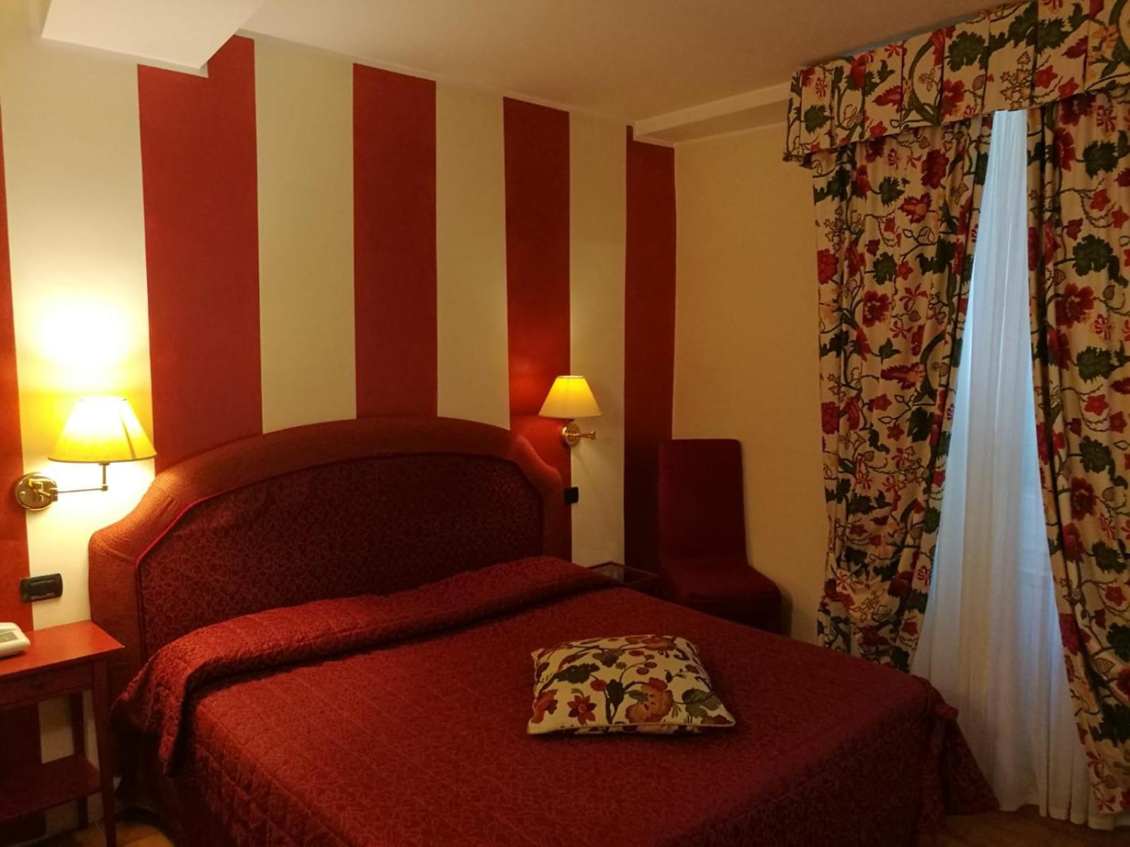 Superior Double or Twin Room - Photo 41