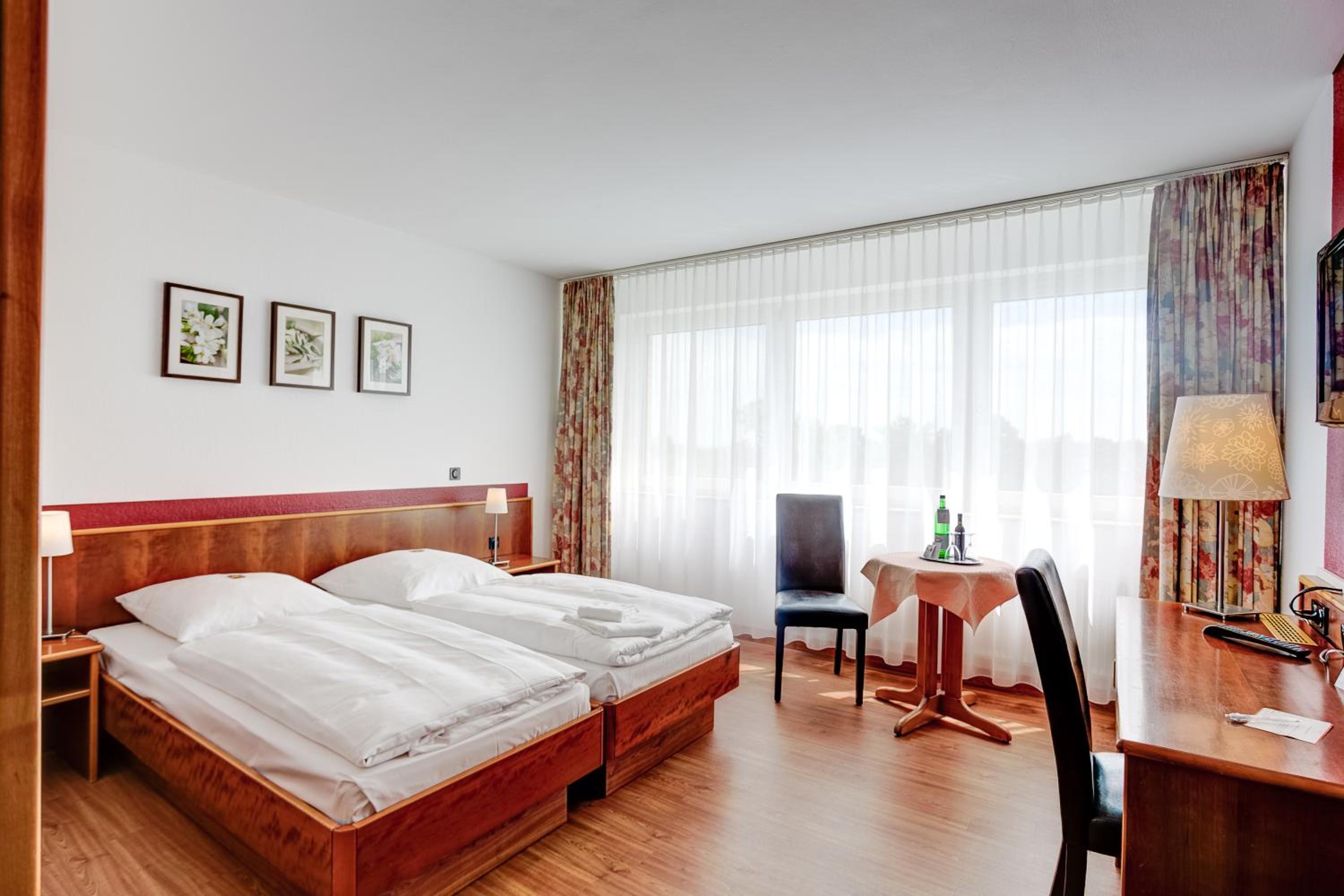 Double Room - Photo 1