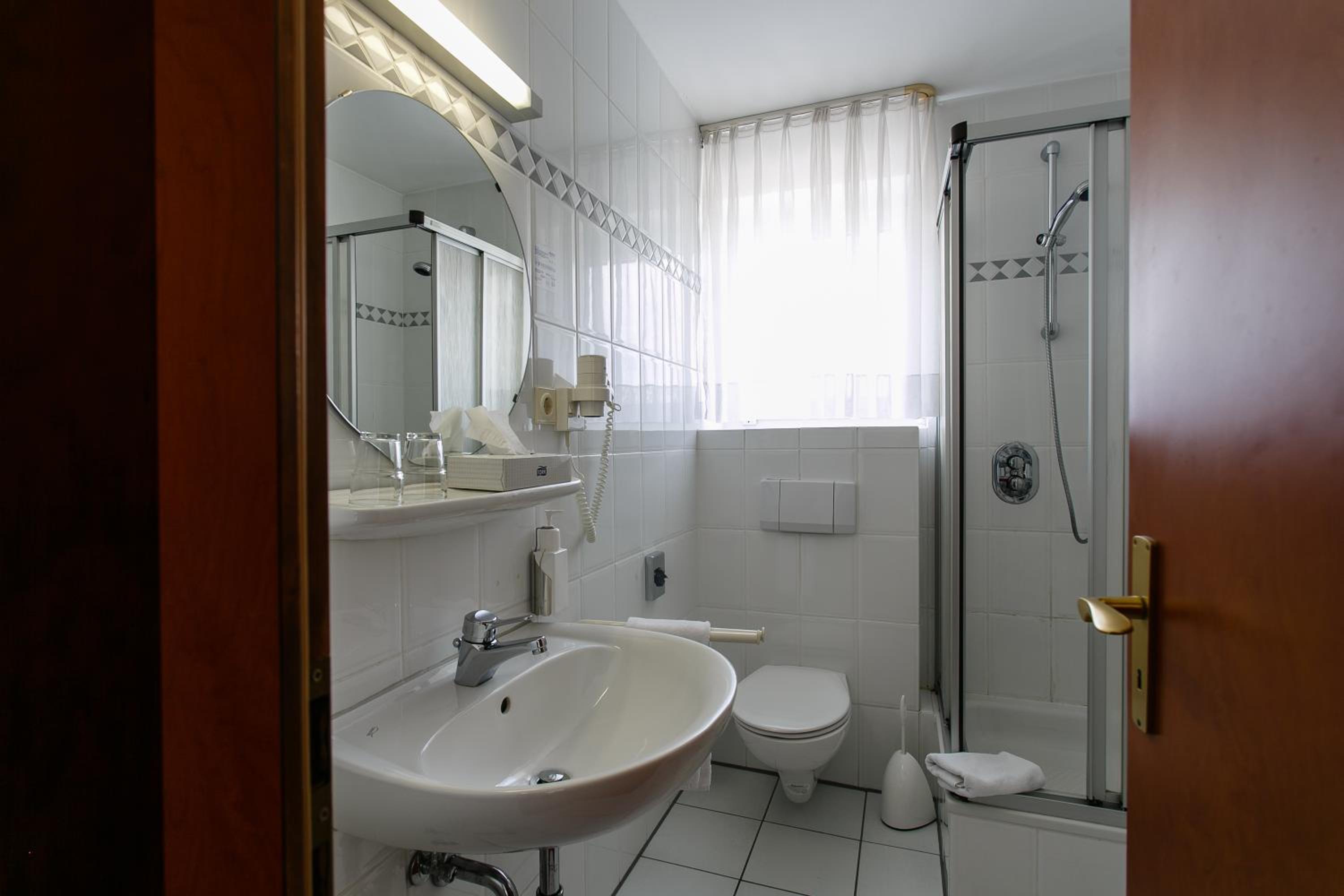 Double Room - Photo 2