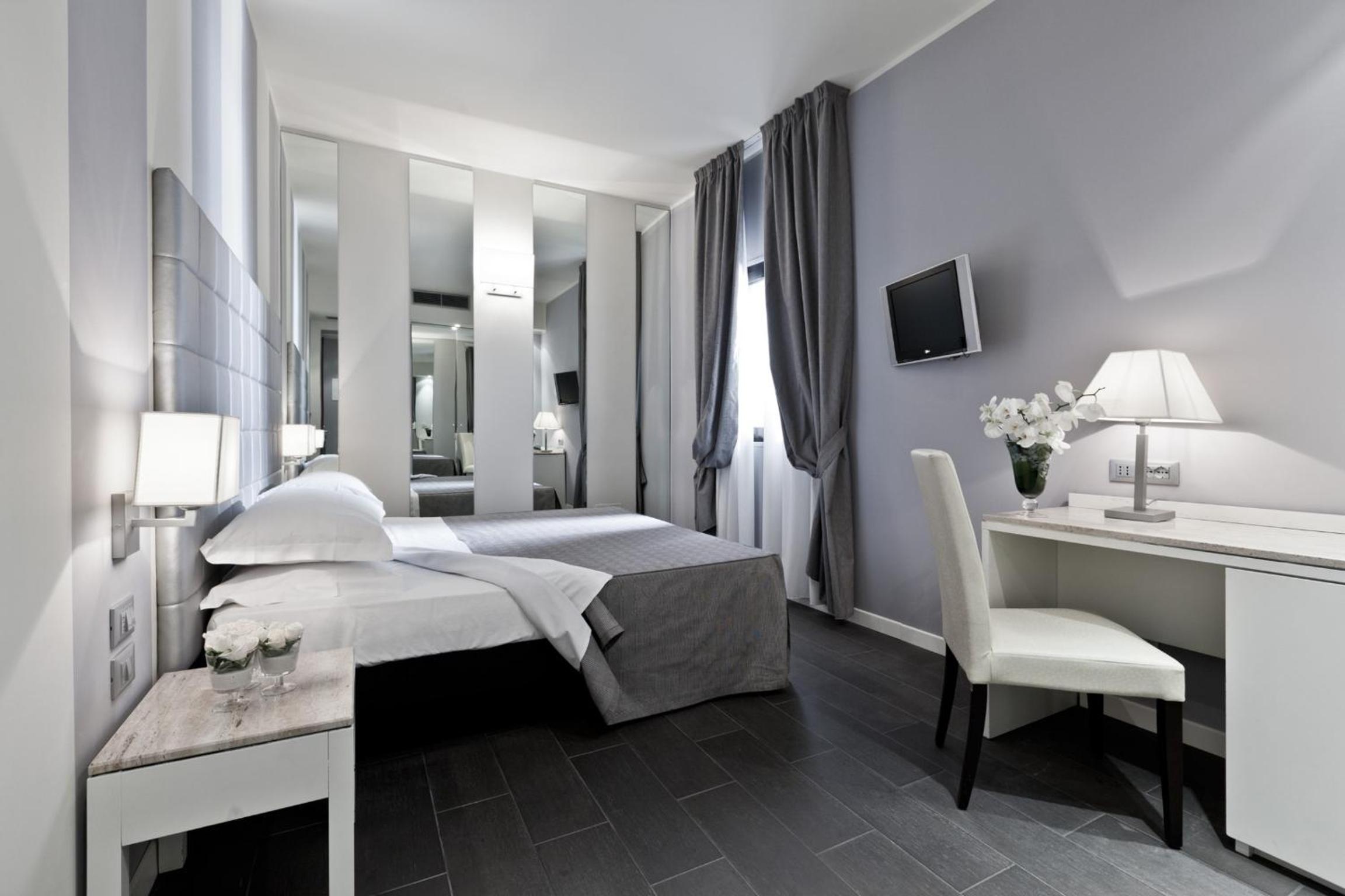 Comfort Double Room - Photo 11