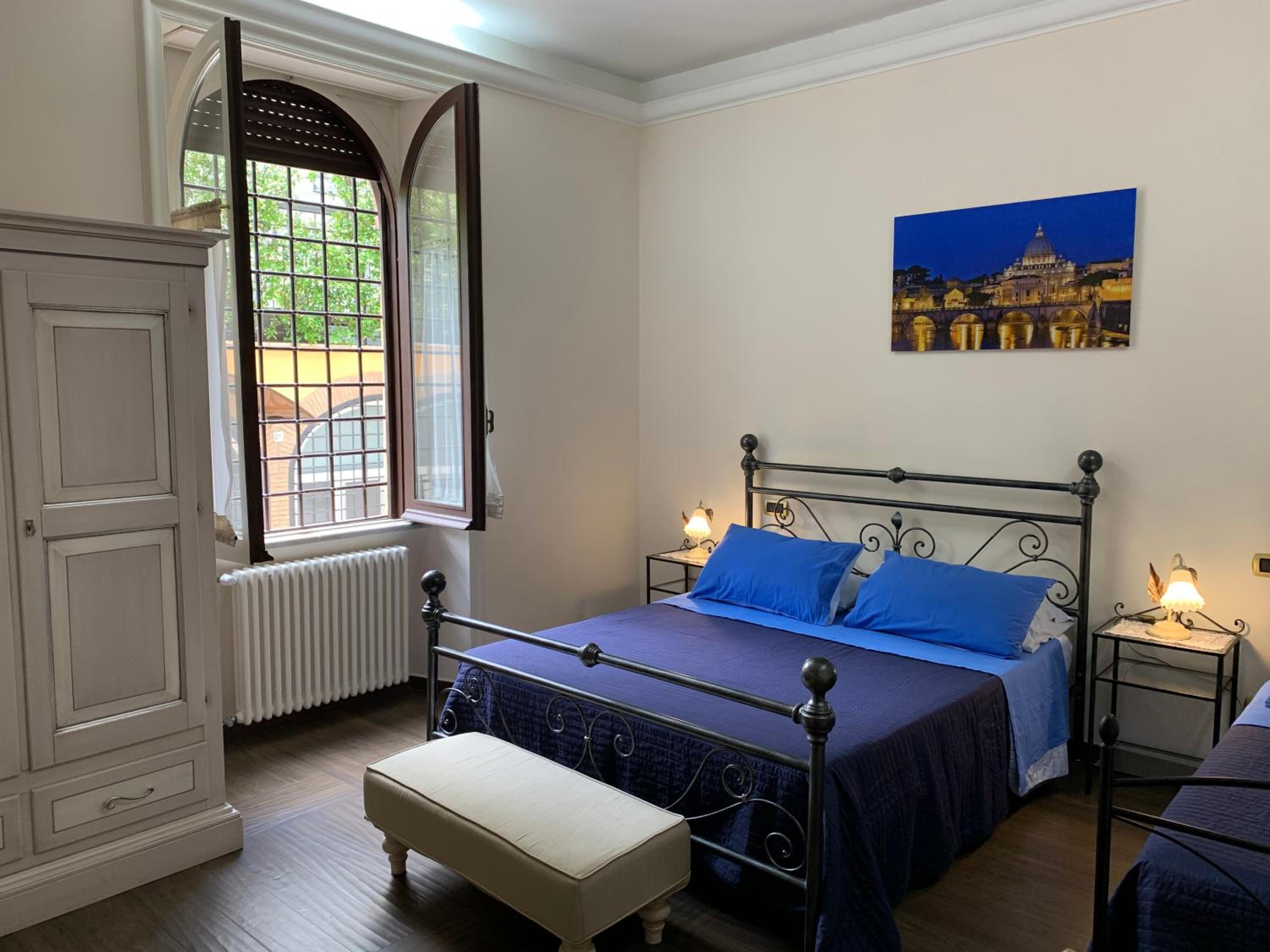 Deluxe Double Room with Extra Bed
