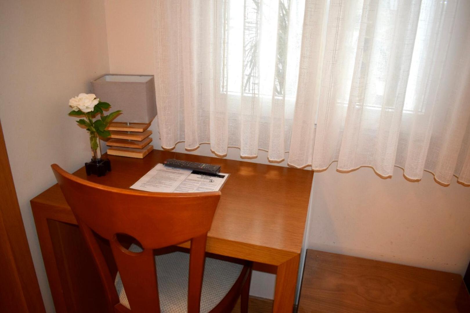 Single Room photo 3