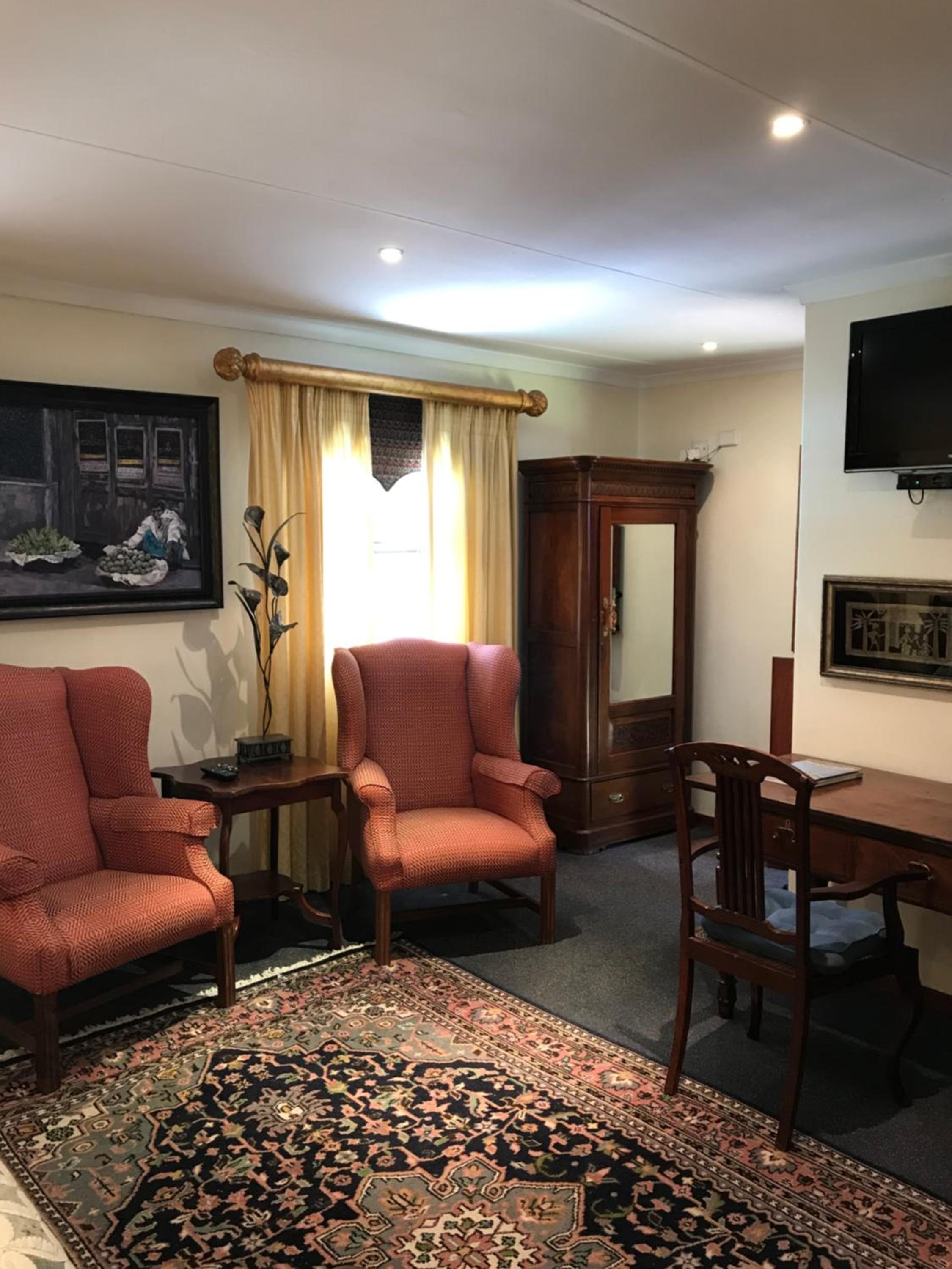 Deluxe Double or Twin Room - Photo 16
