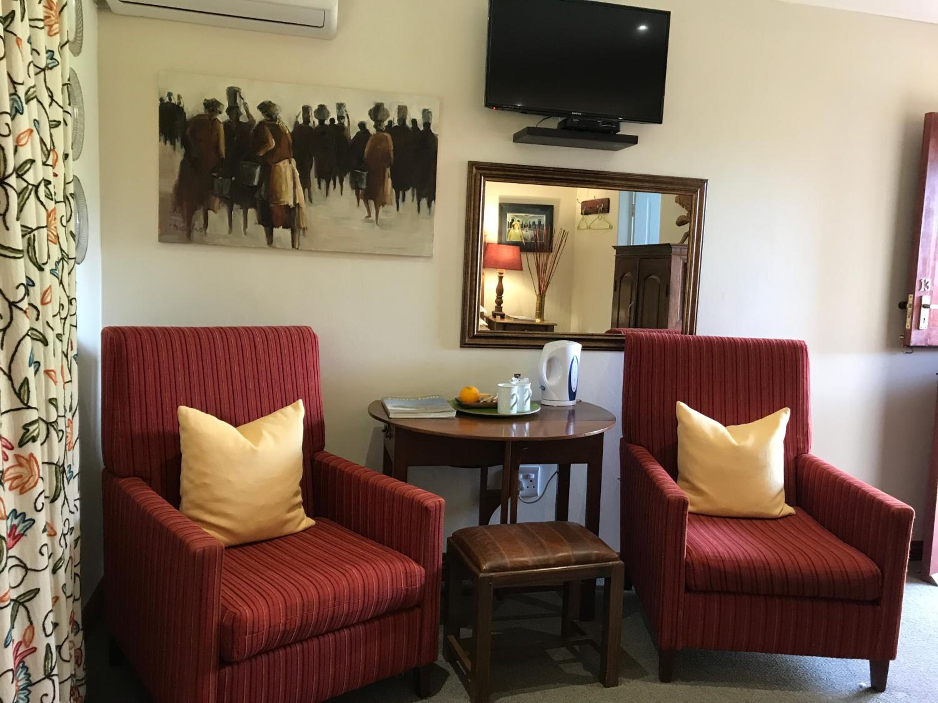 Double or Twin Room with Garden View - Photo 10