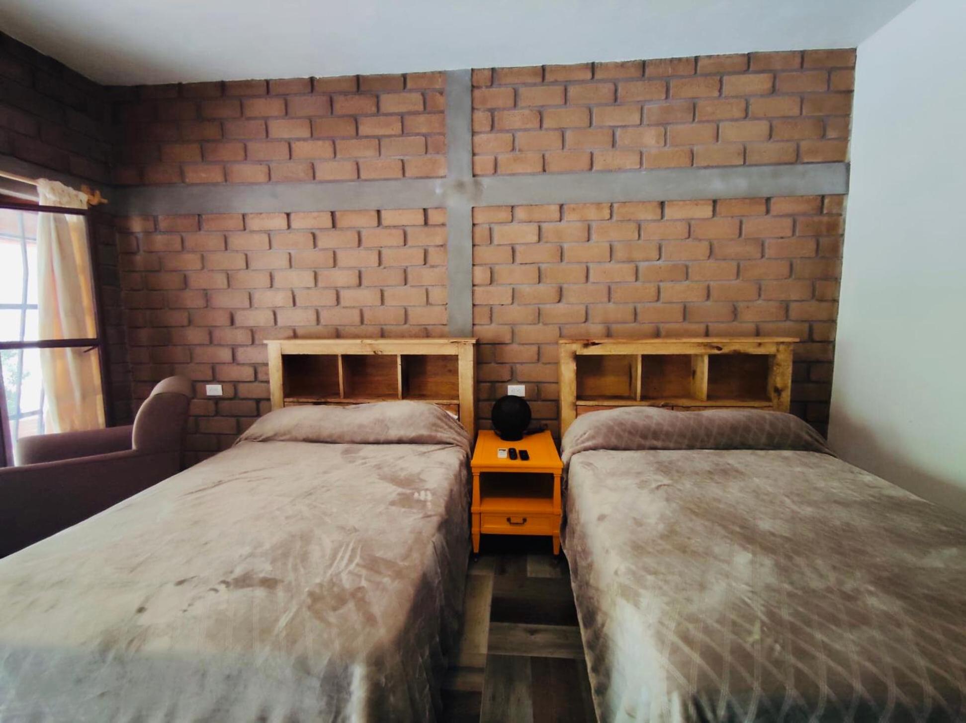 Twin Room with Mountain View - Photo 1