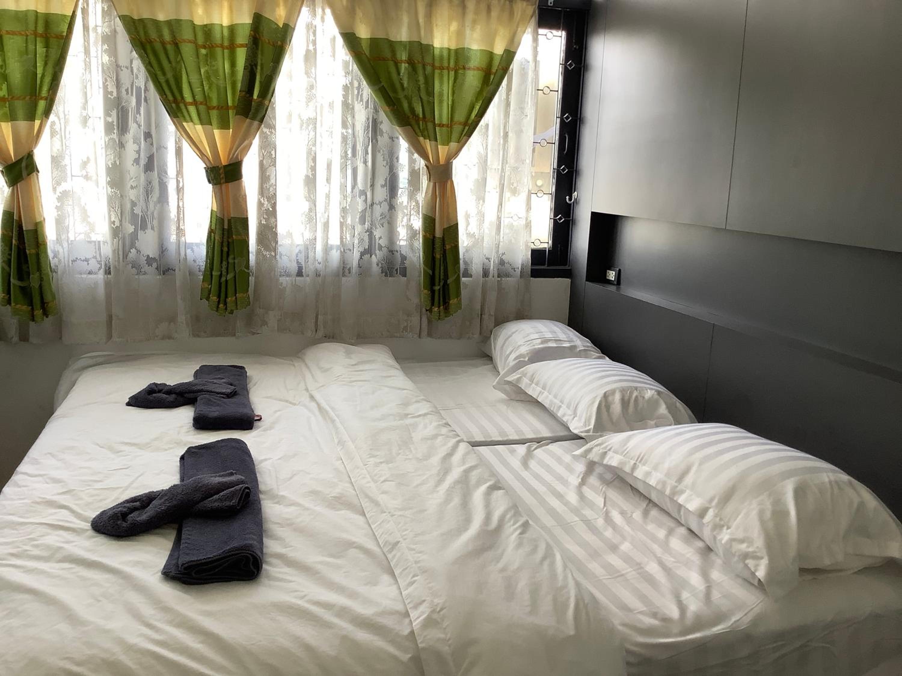 Deluxe Double or Twin Room with Mountain View - Photo 9