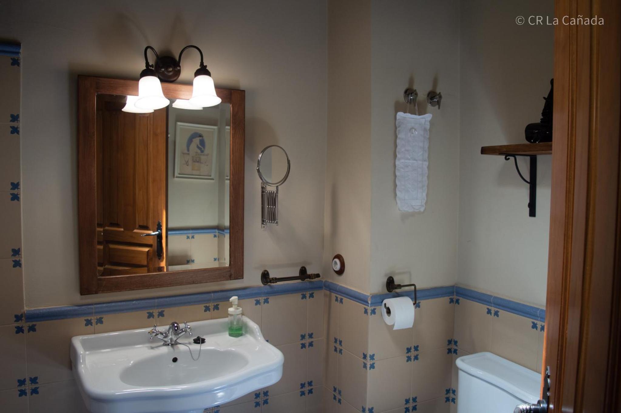 Large Double Room photo 2