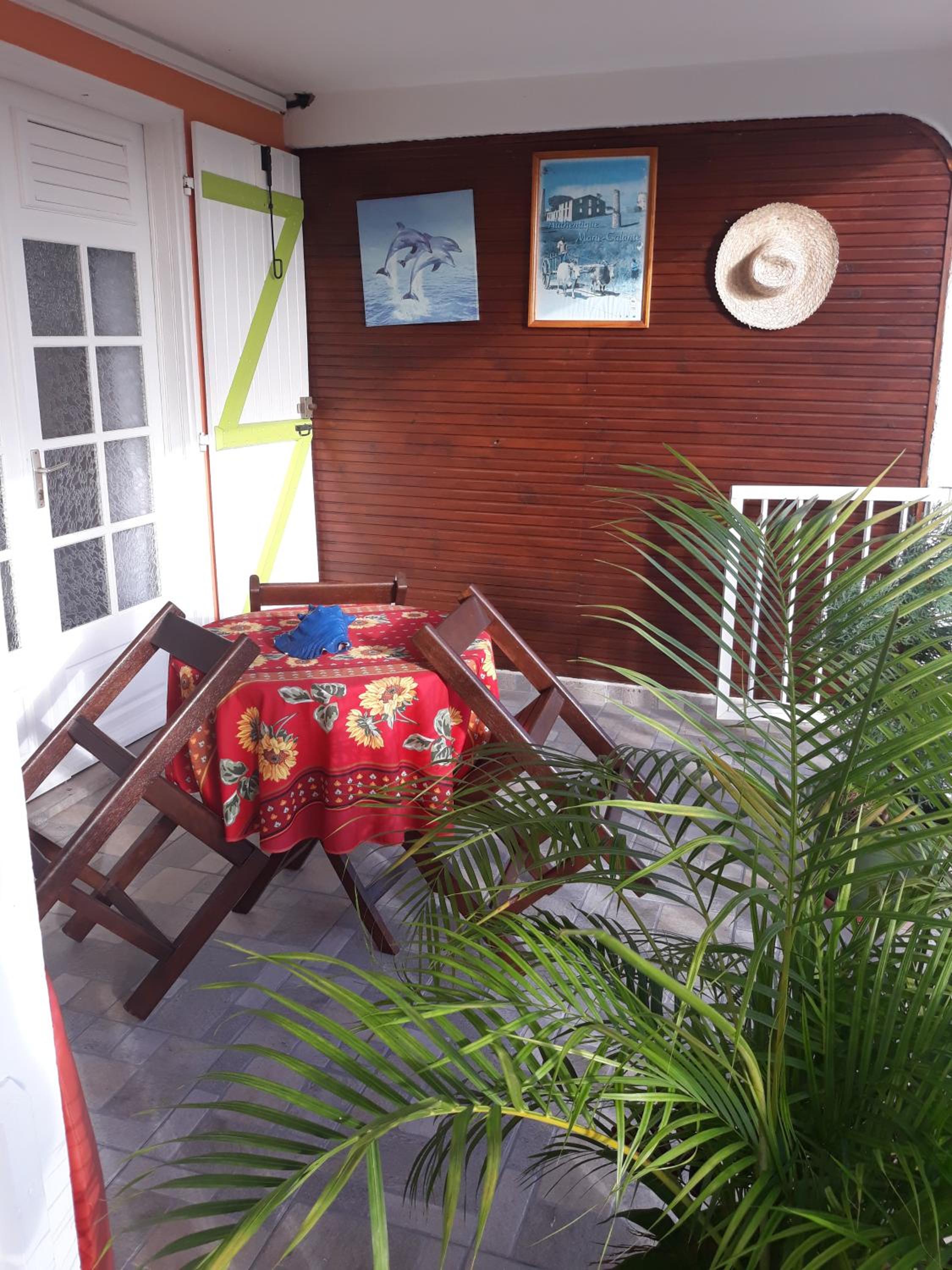 One-Bedroom House photo 3