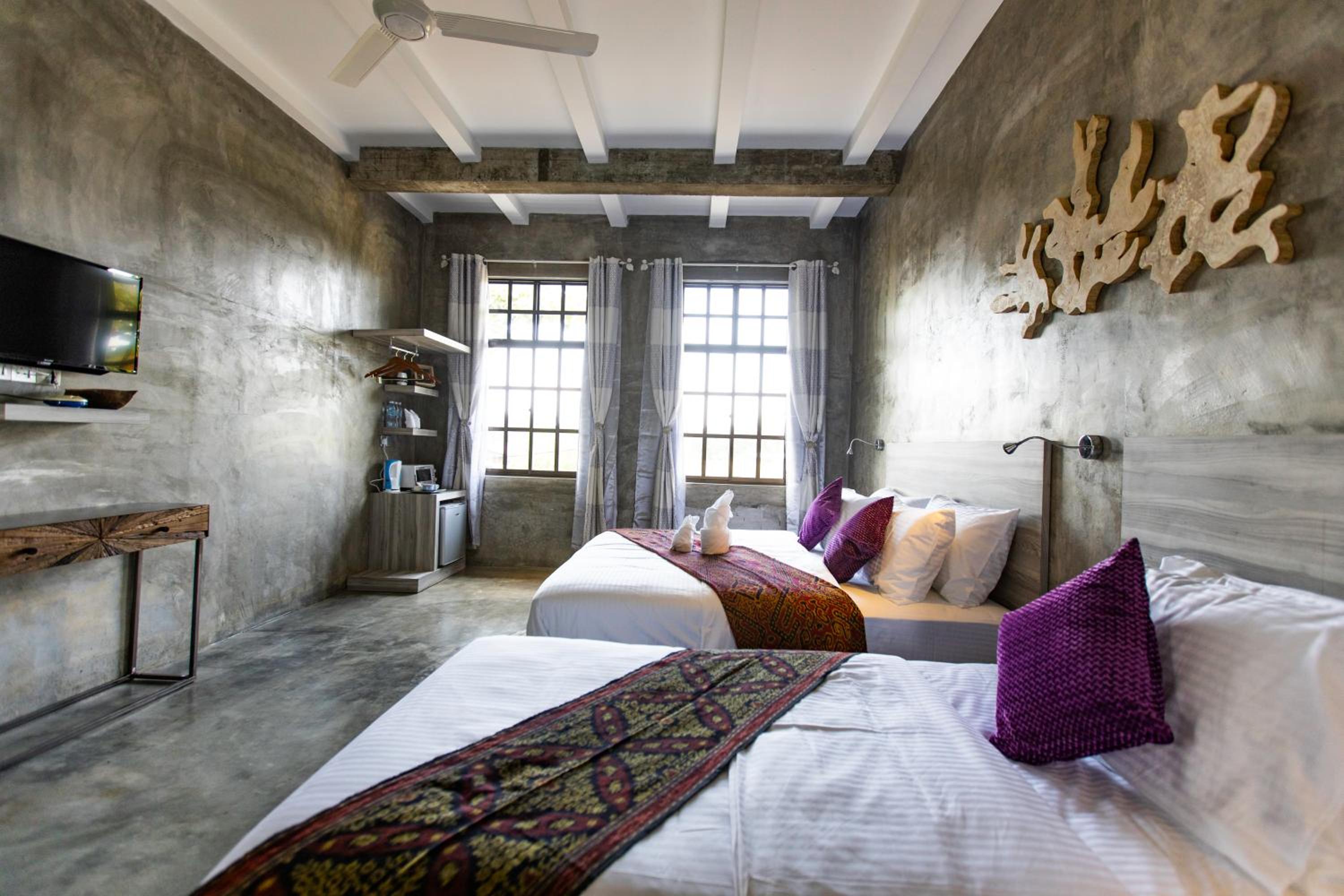 Superior Suite - Photo 4