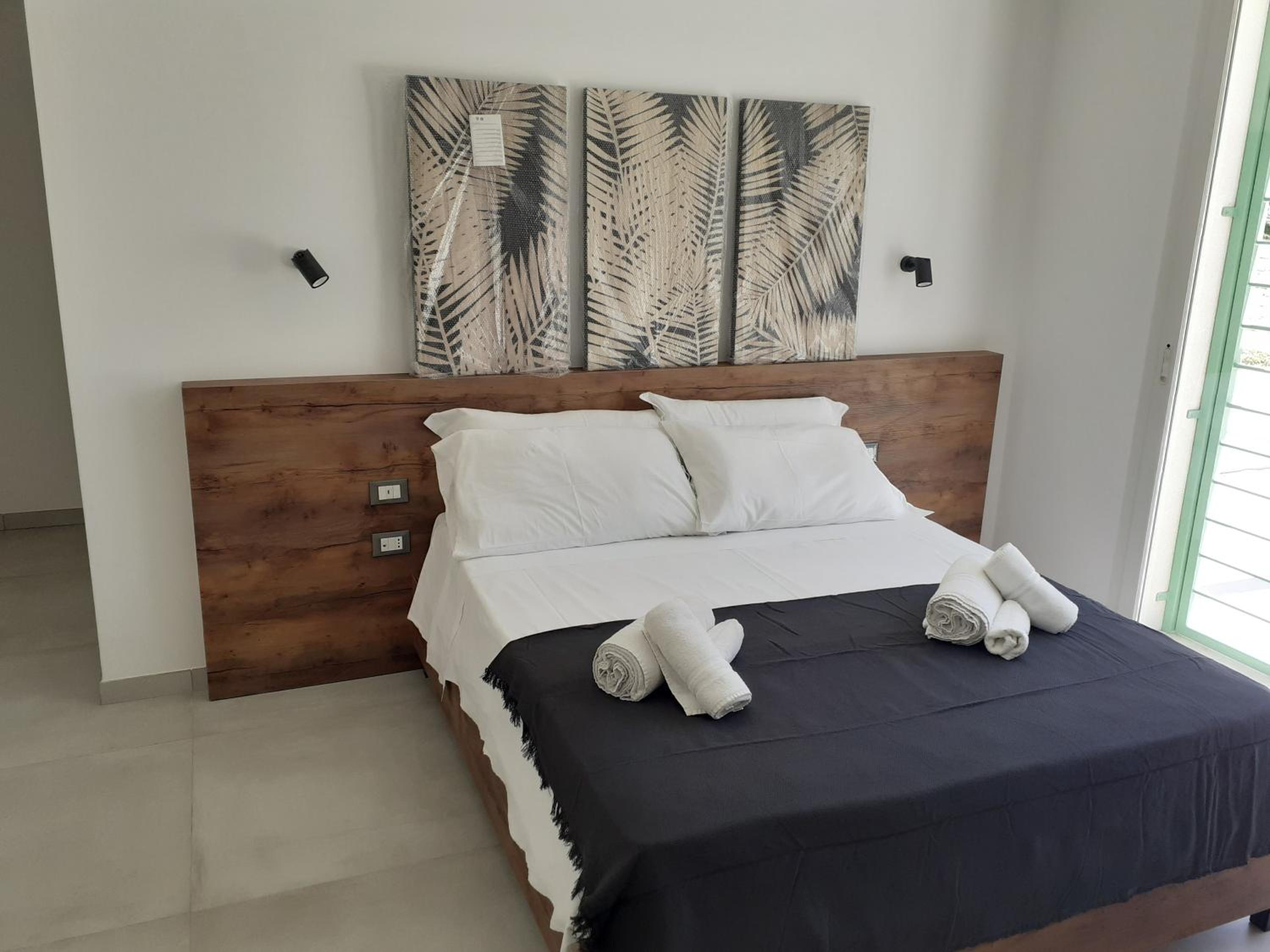Deluxe Double Room - Photo 4
