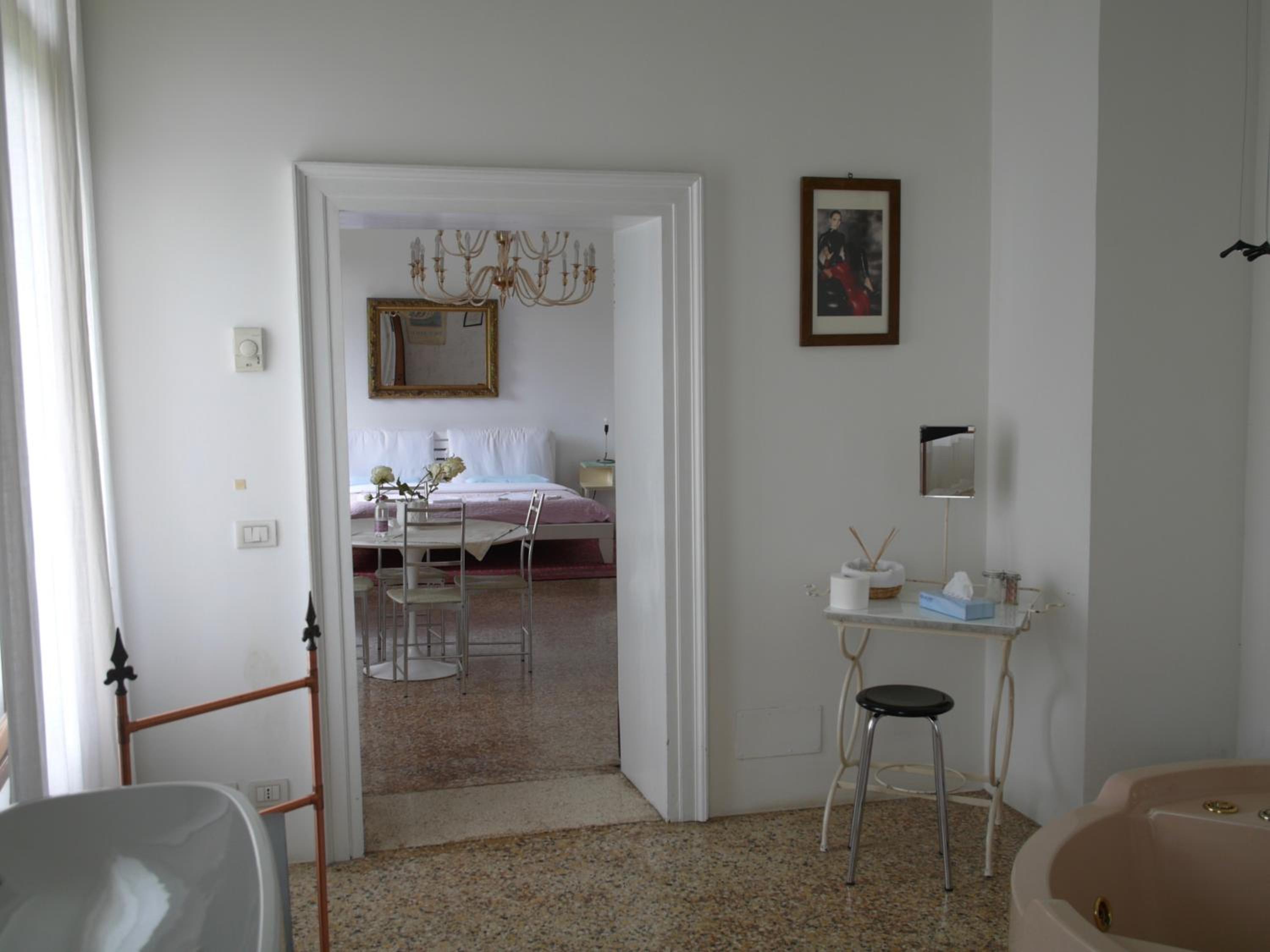 Junior Suite with Garden View photo 1