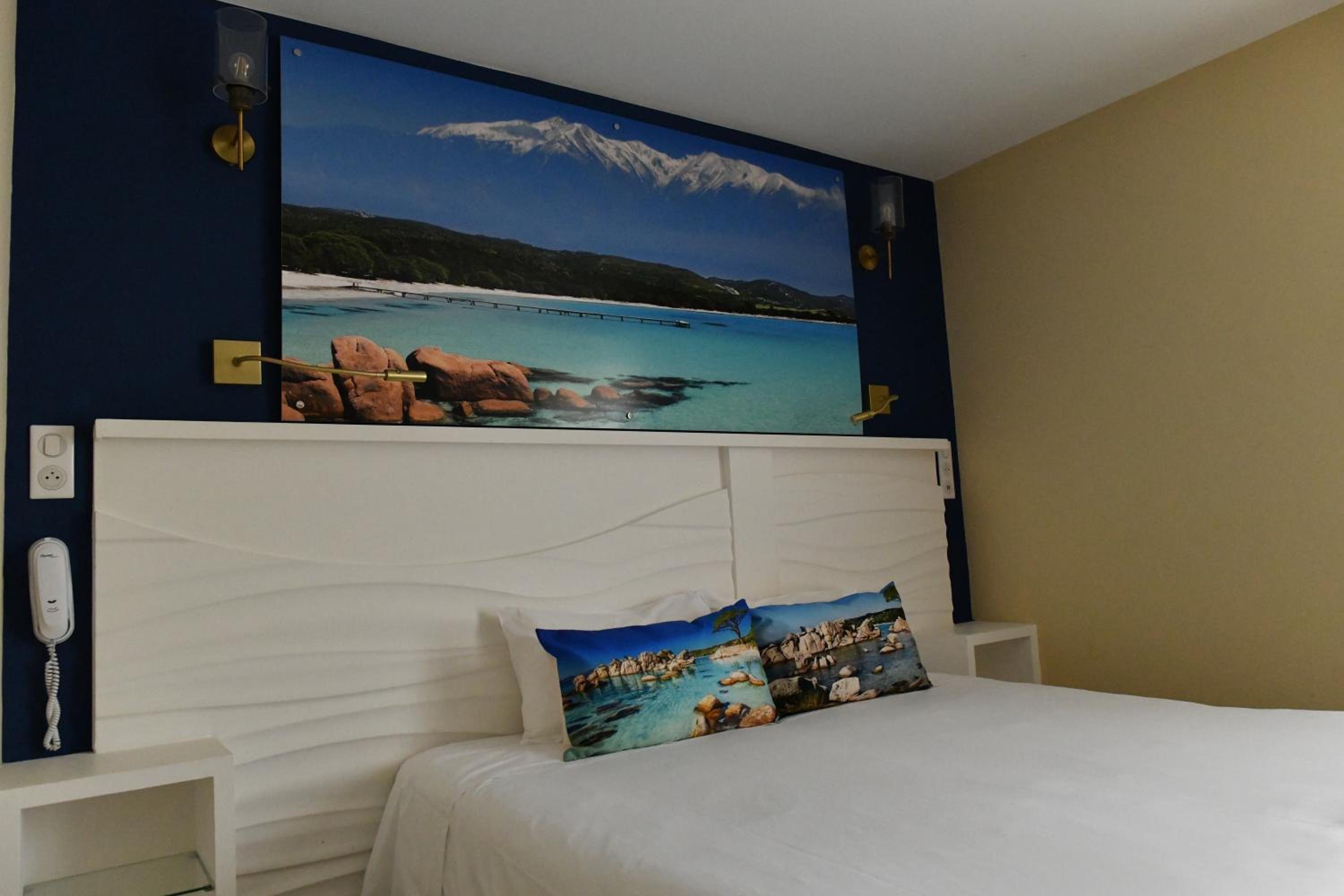 Quadruple Room - Photo 6