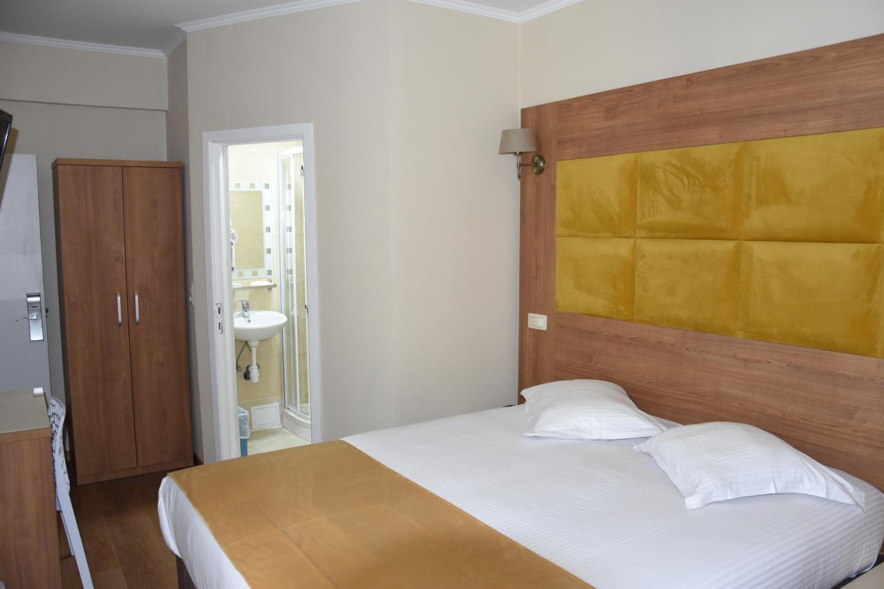 Comfort Double Room - Photo 5